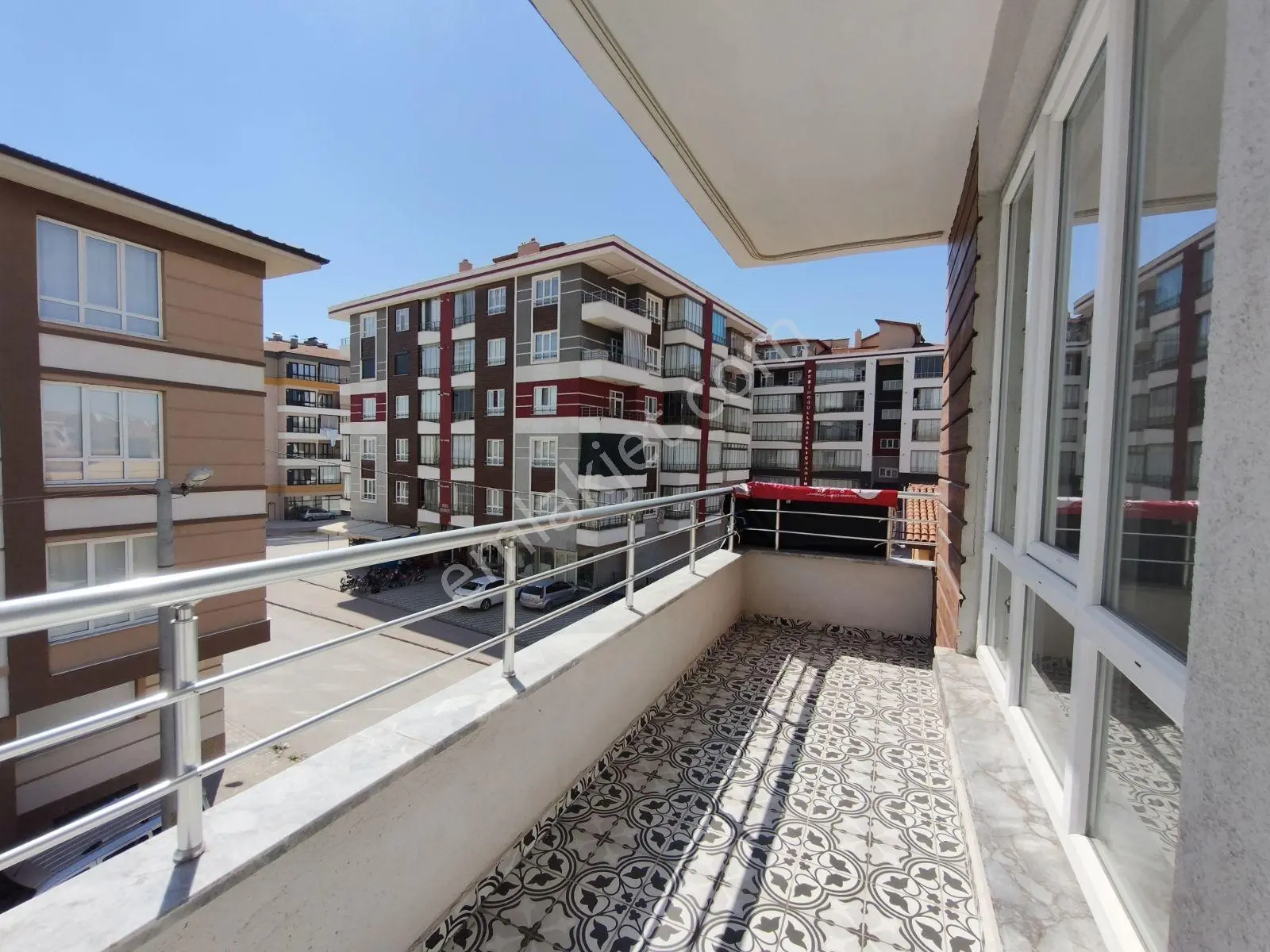 Karatay Hacı Hasanbaşı Caddesi Üzerinde Yeni 3+1 Satılık Daire - Görsel 2