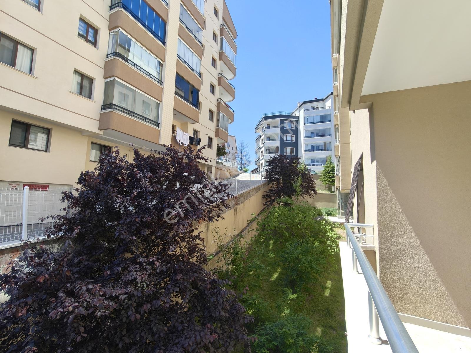 Emaks'tan/nezih Ve Bakımlı Binada/güney-doğu Cephe/geniş/4+1 - Görsel 20