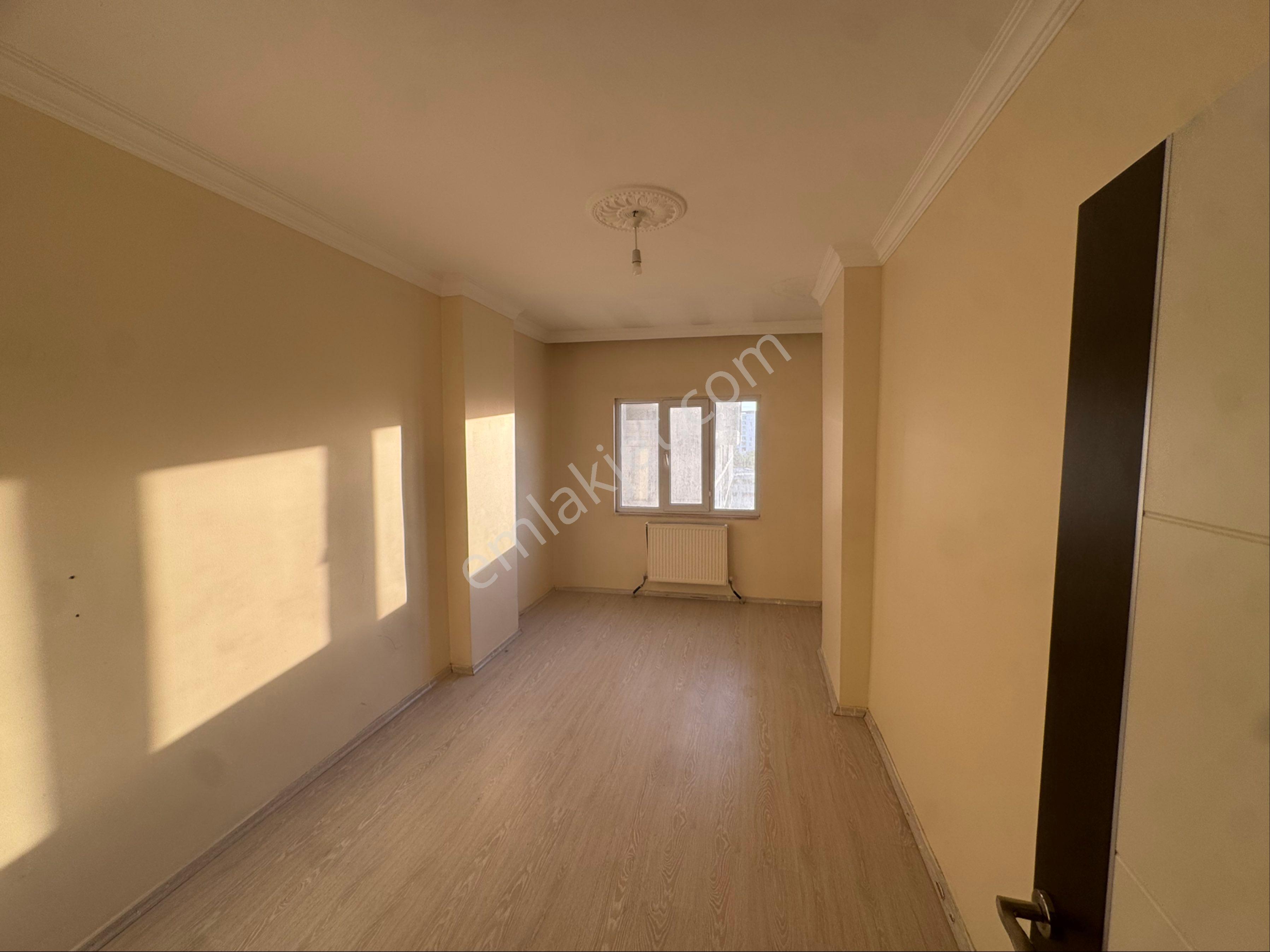 Kiralık 3+1 Daire – Merkezi Konumda Yaşam Fırsatı Ada Emlak'tan - Görsel 13