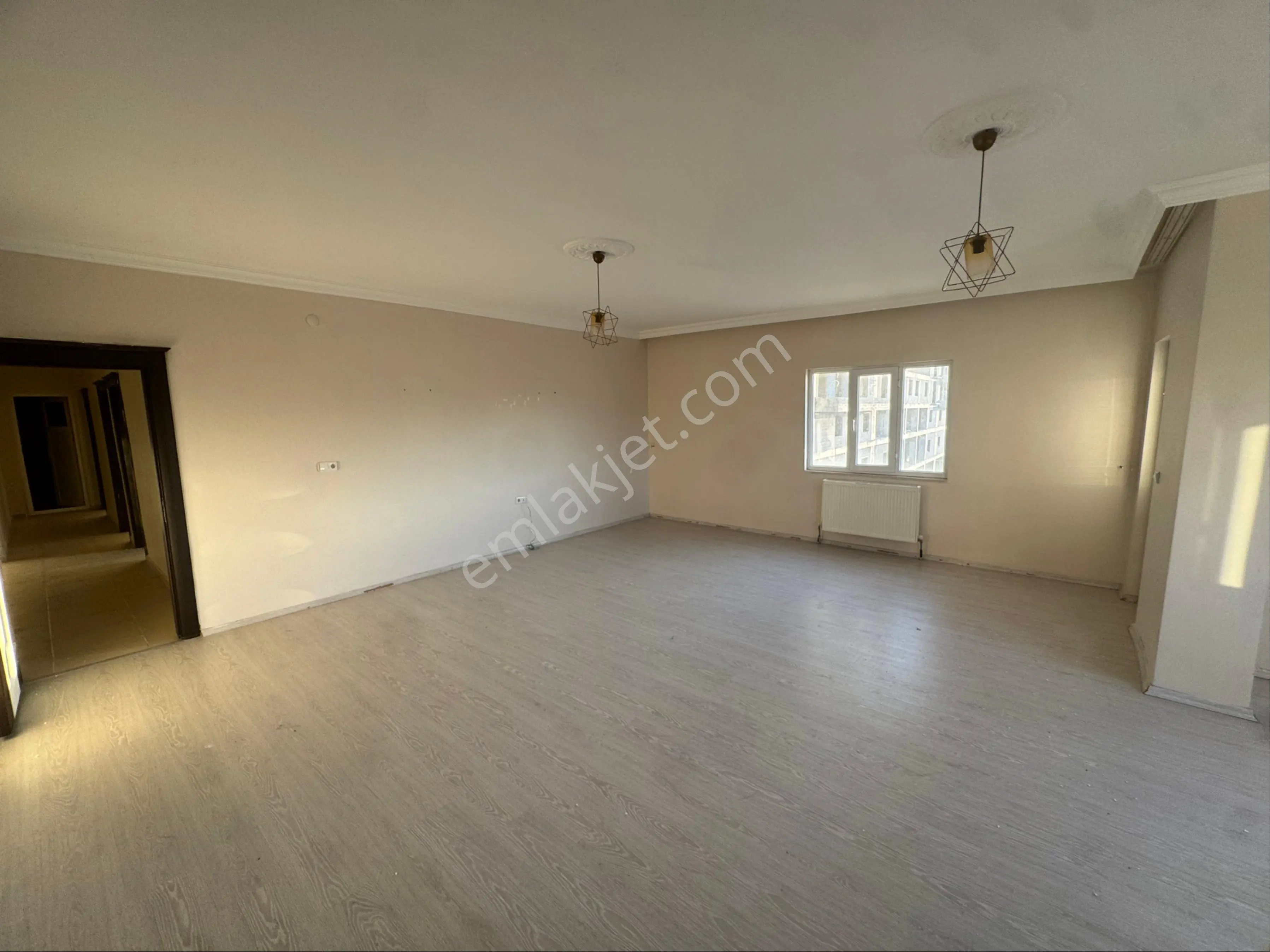 Kiralık 3+1 Daire – Merkezi Konumda Yaşam Fırsatı Ada Emlak'tan - Görsel 4