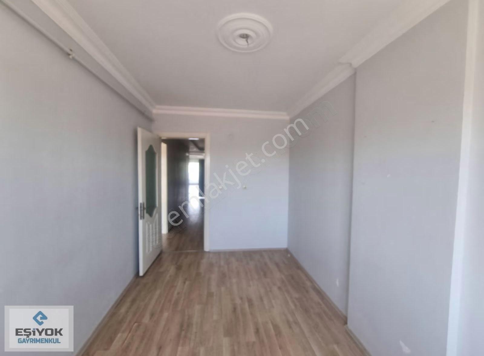 Murat Bey Mah. Merkezde, İzban Ve Eshot'a Yakın, 200 M² 4+1daire - Görsel 15