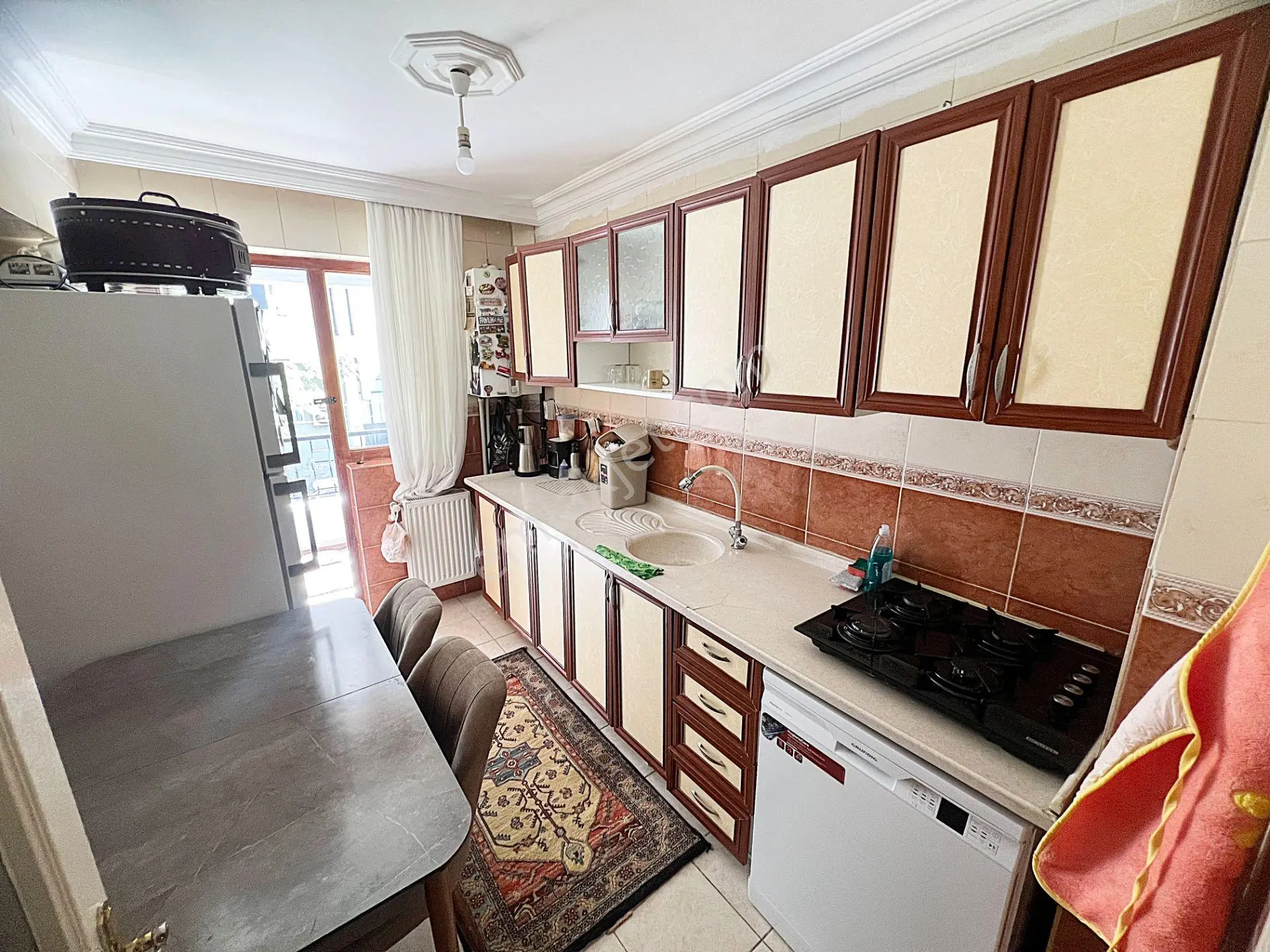 Barıştepede Şentepe Merkez Cami Yanı 1. Kat 2+1 Kiralık - Görsel 2