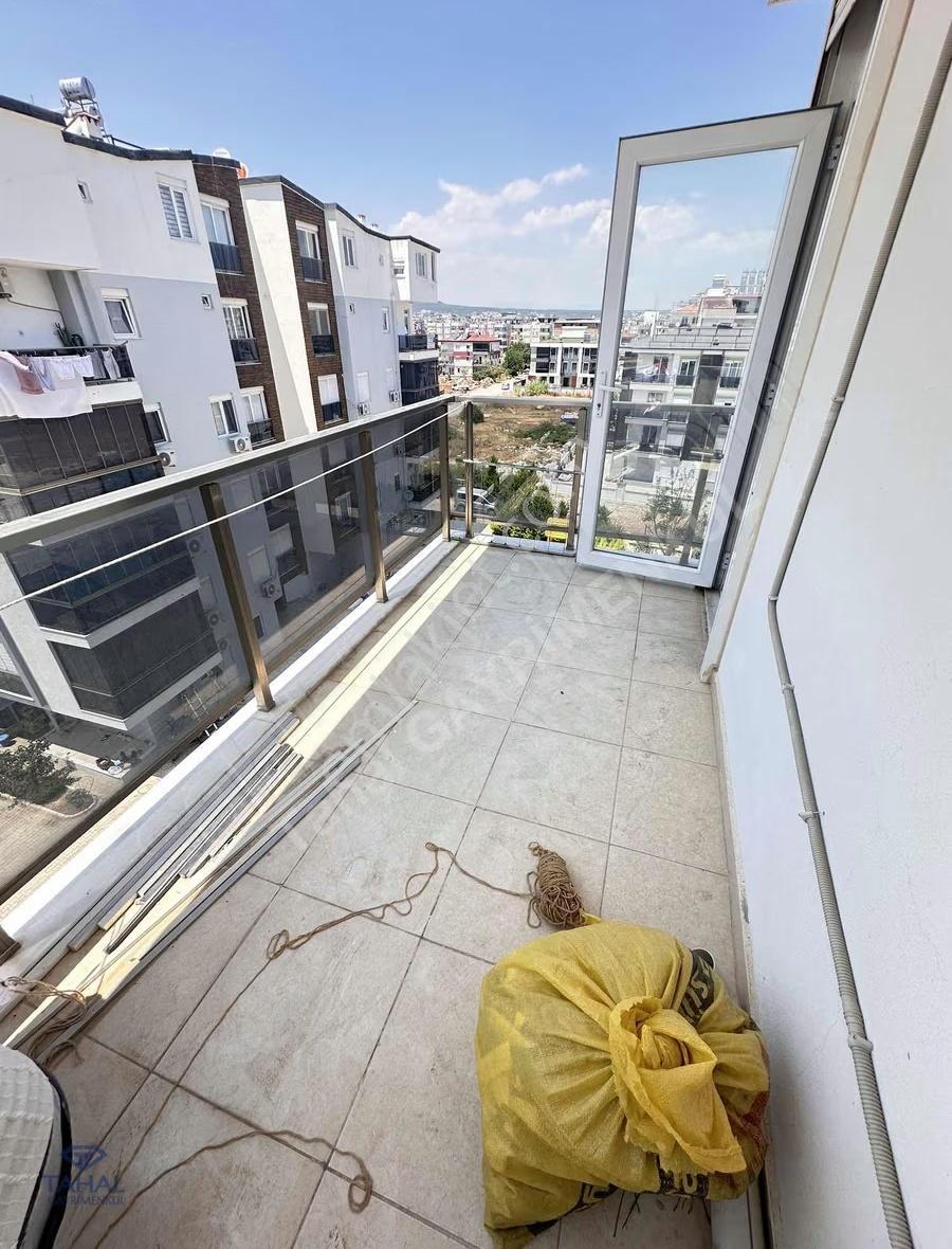 Şelale Mahallesi Havuzlu Site İçerisinde 4 + 1 Satılık Daire - Görsel 20