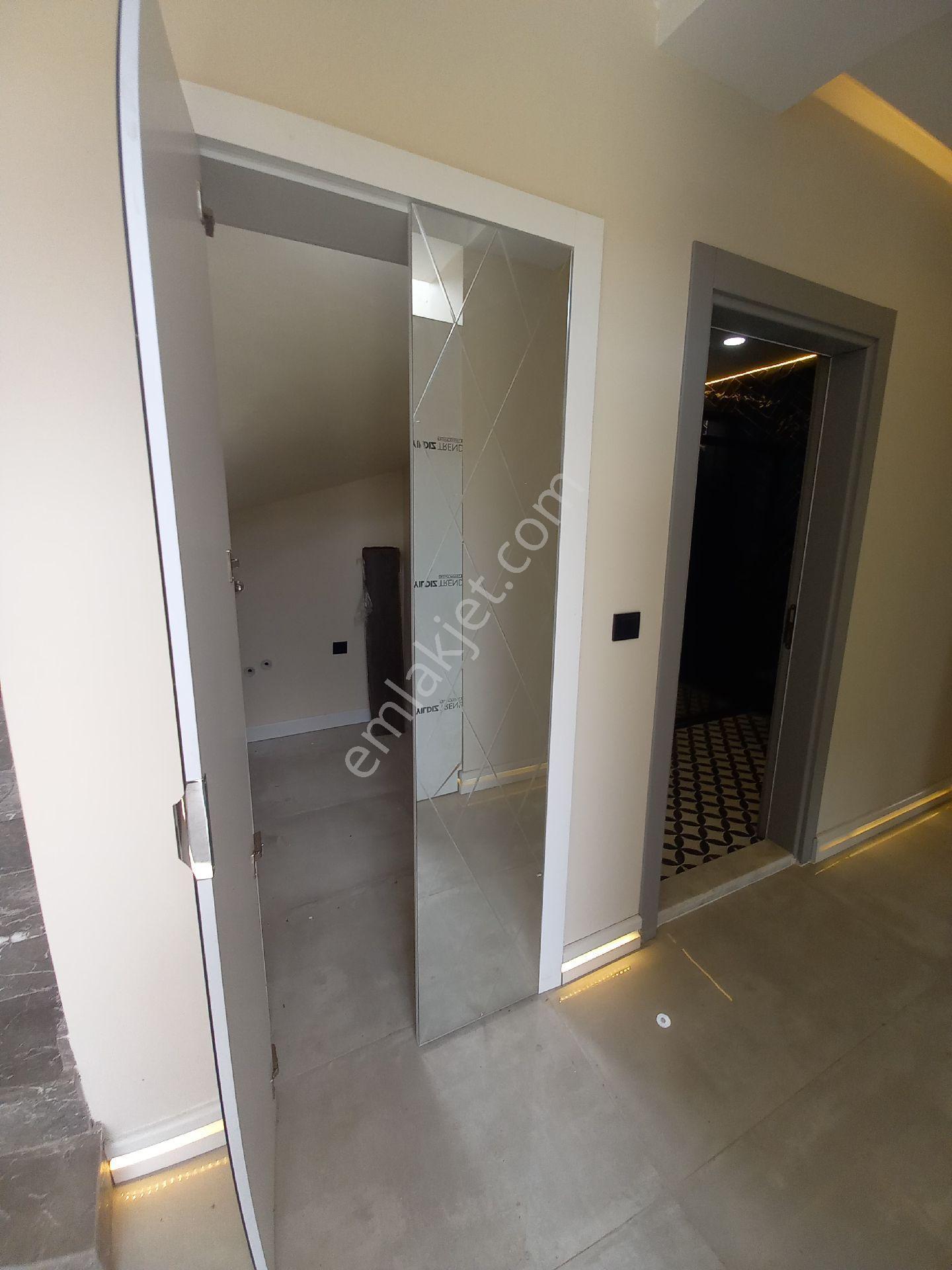 Menderes Oğlananası Sıfır Satlık 4+1 Lüx Dublex& - Görsel 32