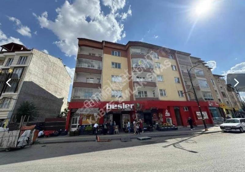 Kabze Emlaktan Said Paşa Mahalllesinde 4+1 Satılık Daire..!!! - Görsel 16