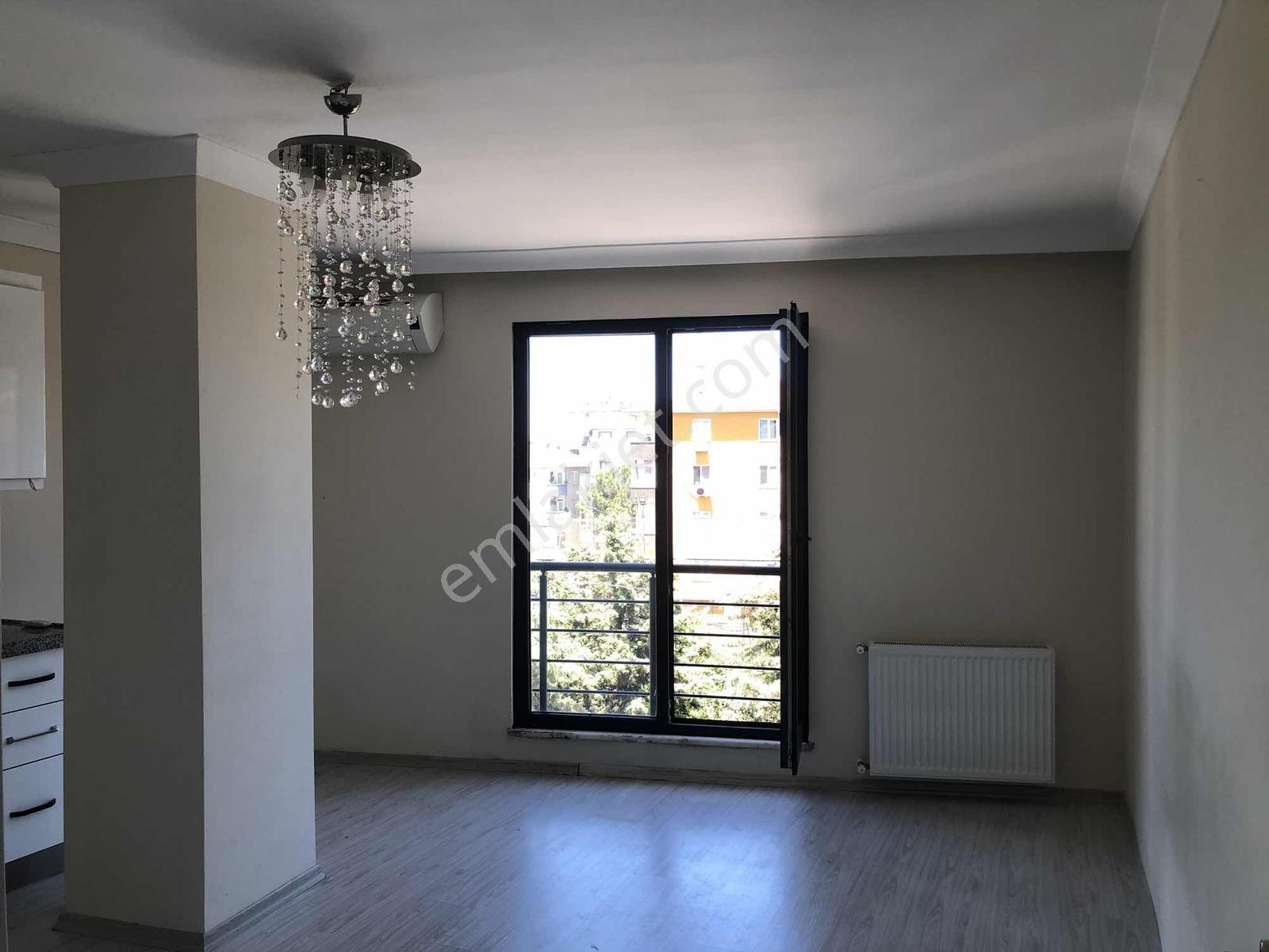 Yamanevler De 1+1 Ara Kat Genç Bina Kiralık Daire - Görsel 12