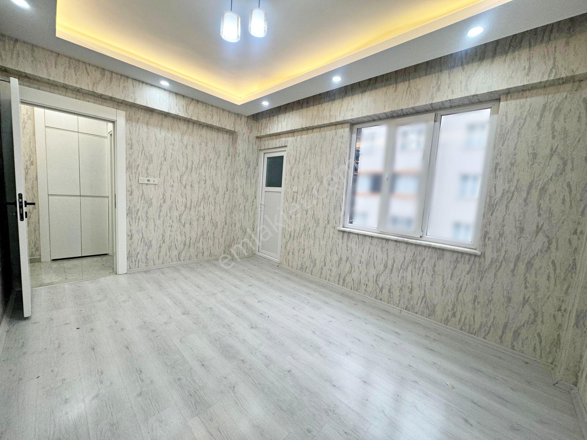 Karacaahmet'te Az Katlı Geniş Oturumlu Yerden Isıtmalı 2+1 Daire - Görsel 7