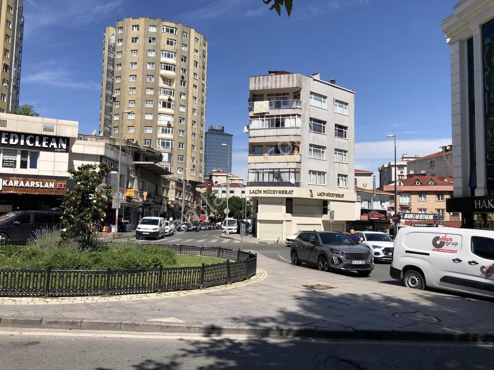 Küçükbakkalköy Kastelli İş Merkezinde Eşyalı Ofis 19.000tl - Görsel 16