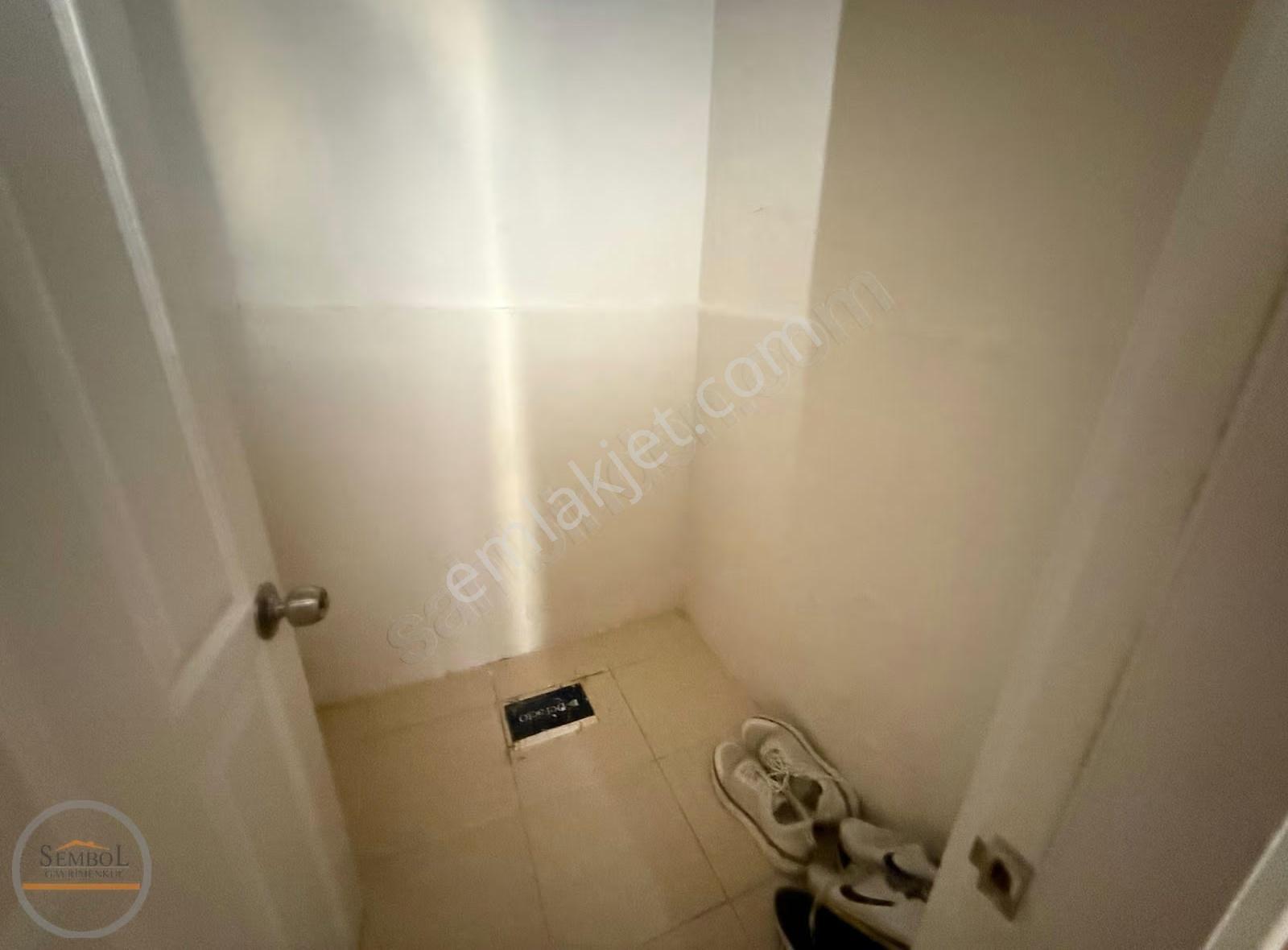 Maltepe Yatırımlık Çarşı/pazar Merkezinde Kiracılı 3+1 Satılık - Görsel 18