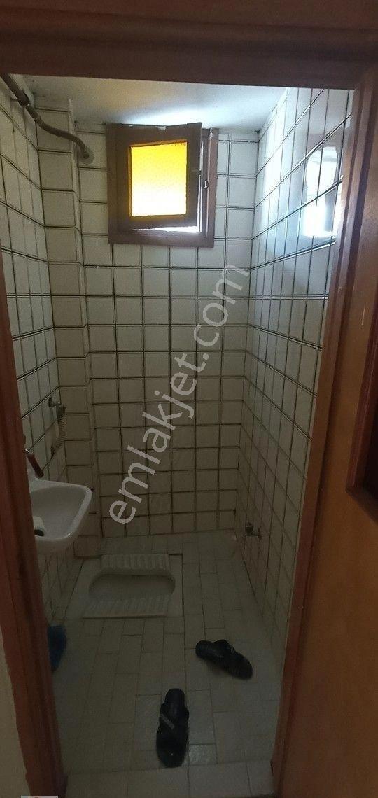Değirmendere Yalı Mahallesinde 3 .kat 3+1 Kiralık Daire - Görsel 8