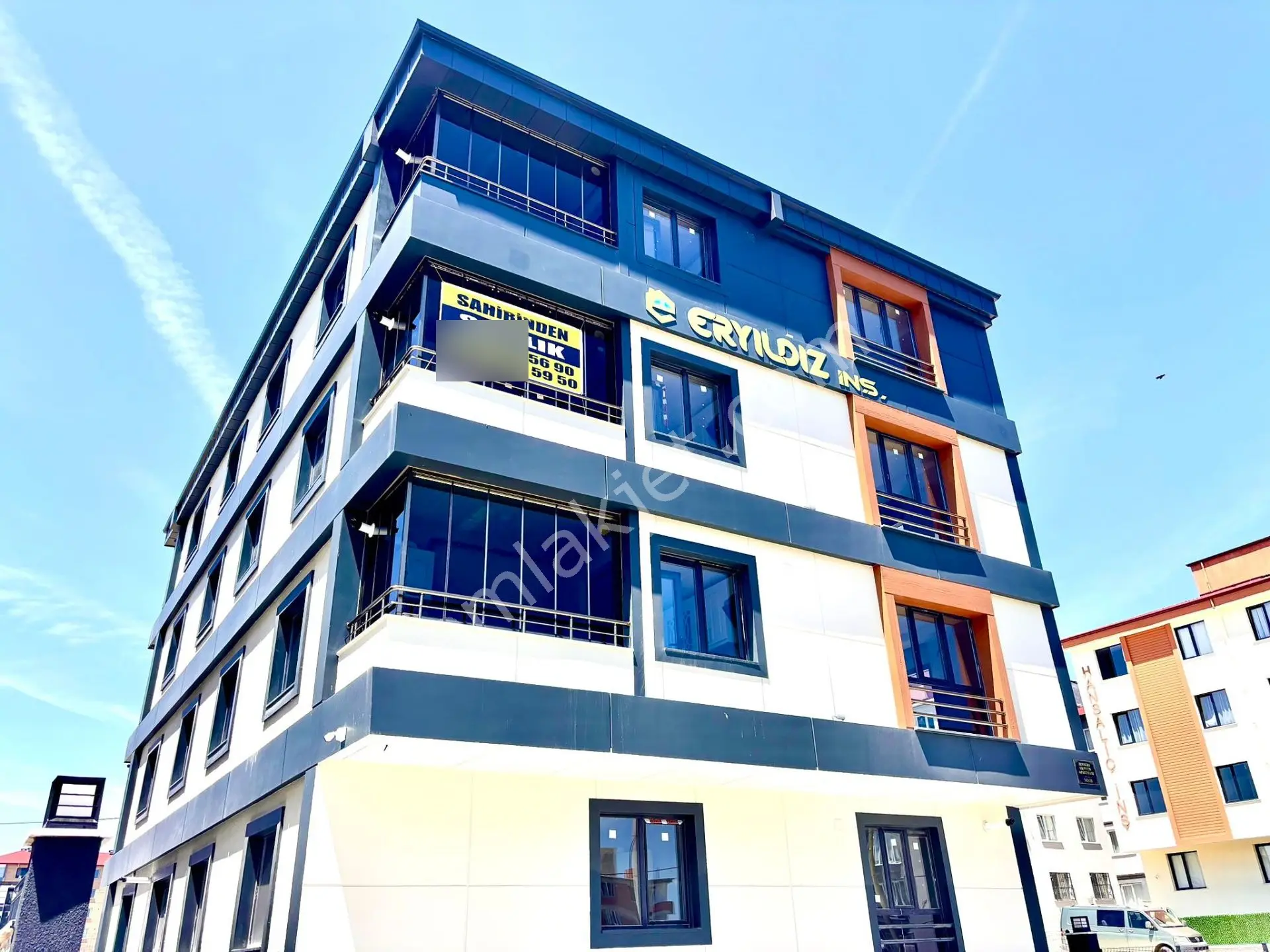 **eryıldız İnşaat**kendi Mülkümüz!**merkezi Konumda Fuul+fuul Ultra Lüks 3+1