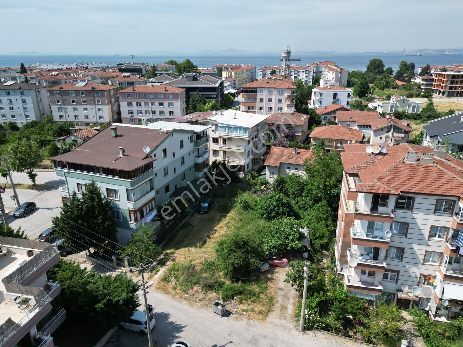 Blue Yatırımdan Sitelerde Satılık Arsa Hissesi Uygun Fiyat !!!