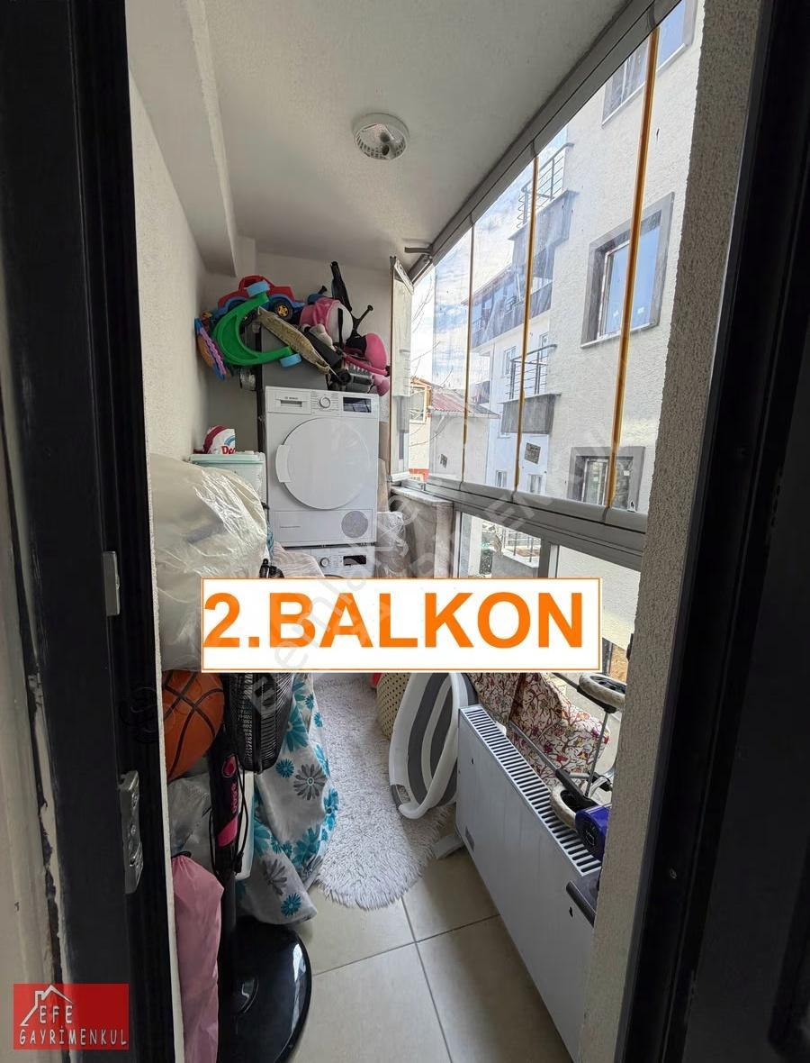 Samandıra Merkeze Yakın 80m2 Kombili İskanlı 2.kat 2+1 Lüksdaire - Görsel 9