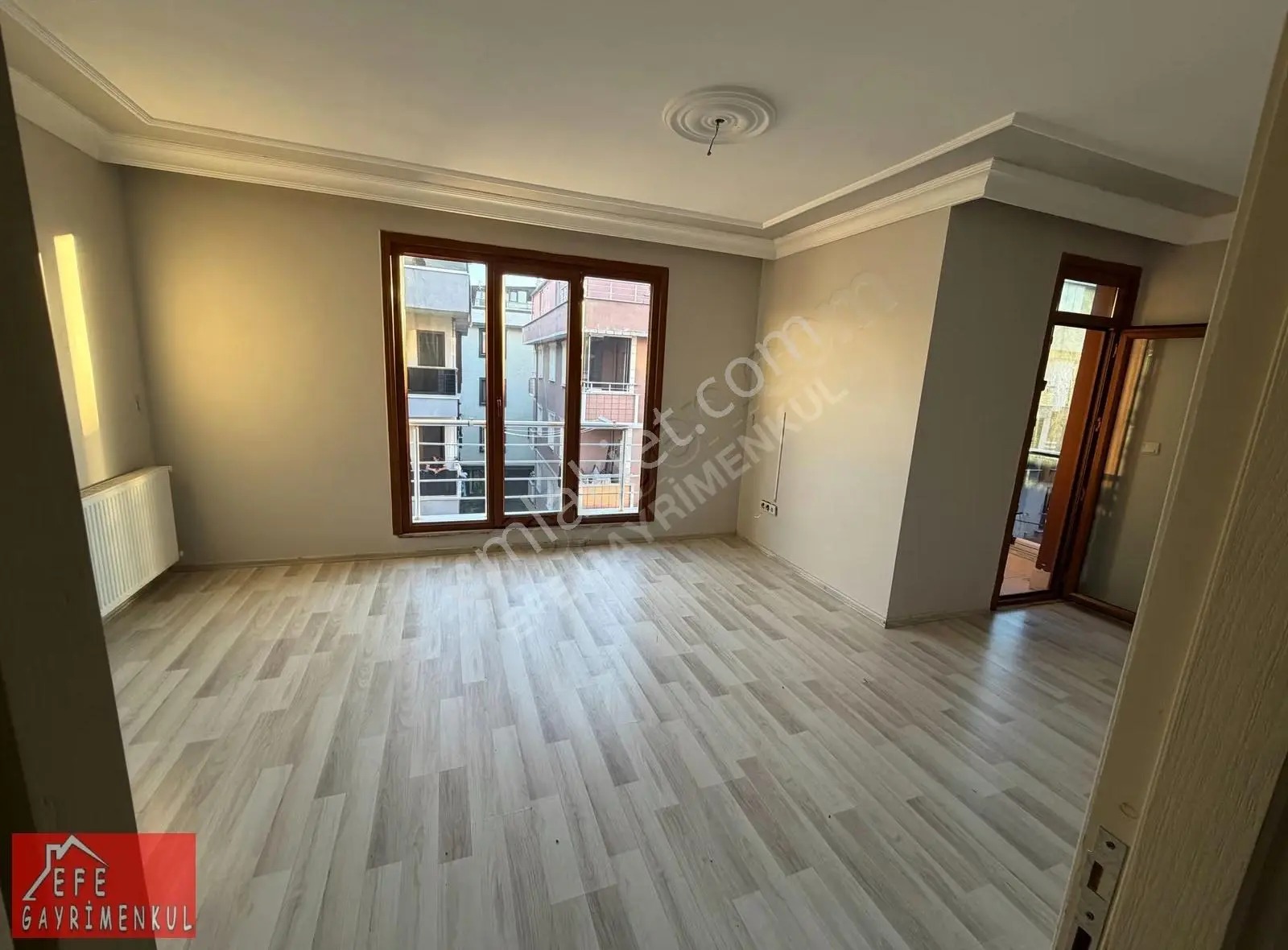 Samandıra Osmangazi Mahallesinde 4.kat 80m2 Kiralık 2+1 Daire