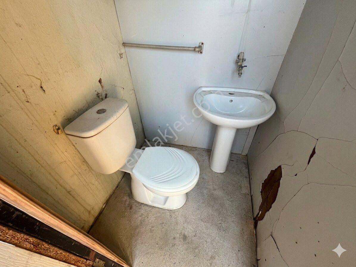 Goldhouse Dan Kiralık Dükkan Çatalarık Da Cadde Üstü - Görsel 4