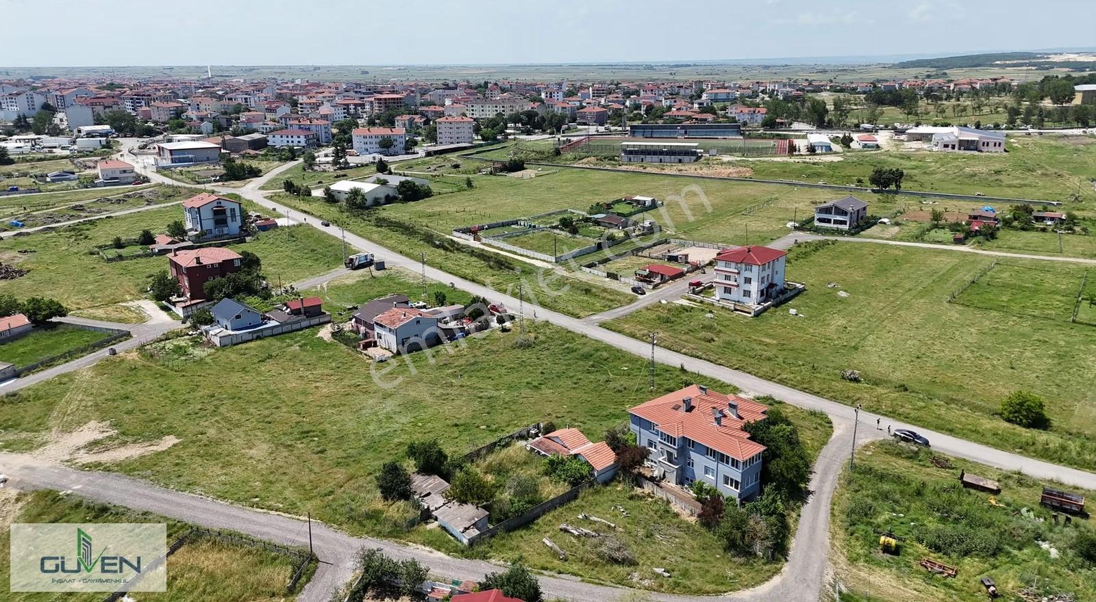 Güven'den Saray Merkez'de 400m² İmarlı Tek Tapu Yola Cephe Arsa - Görsel 17
