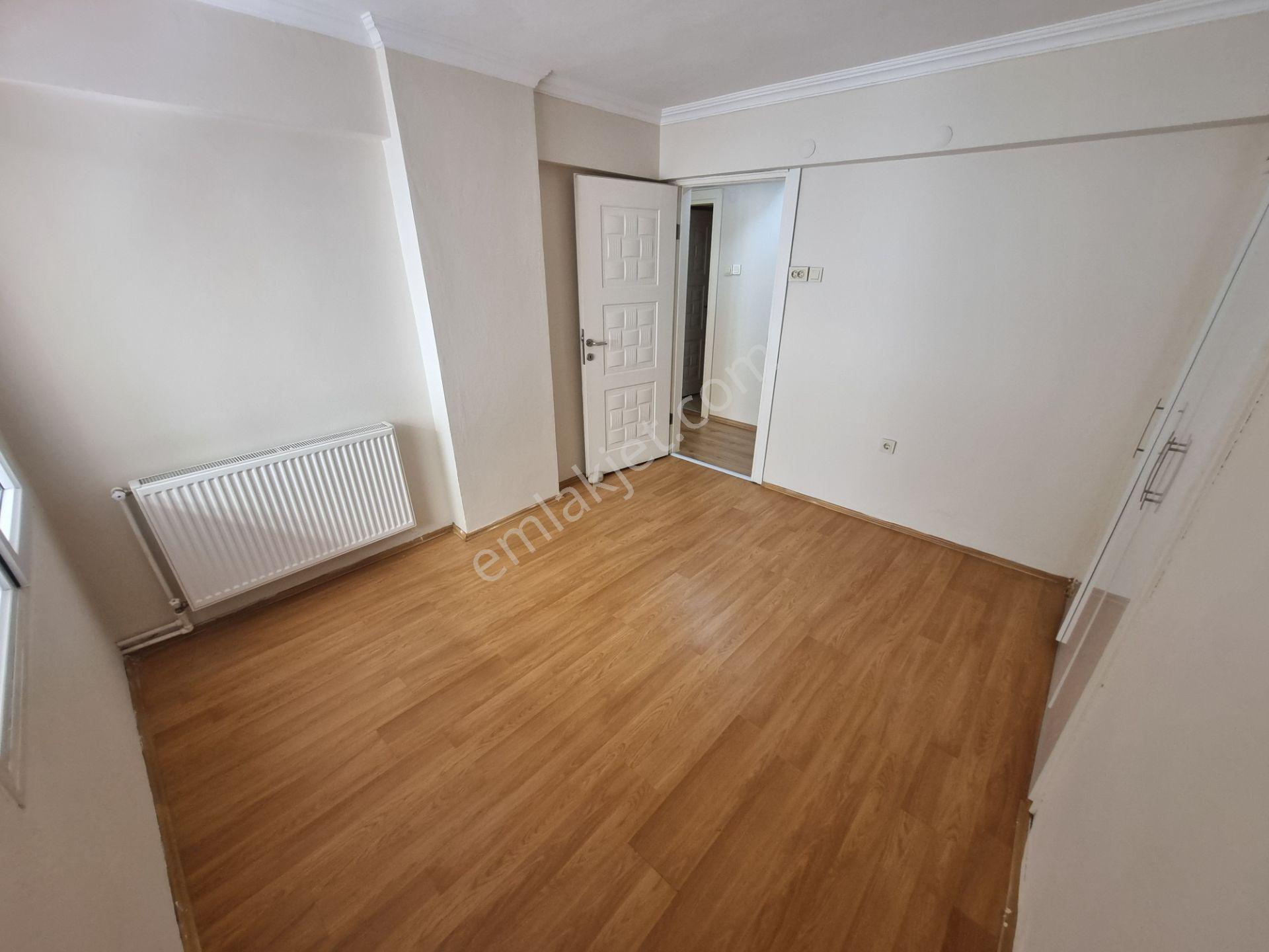Bostanlı Hüseyin Yurttaş Sokağı'nda Bakımlı Kiralık 2+1 Daire - Görsel 19