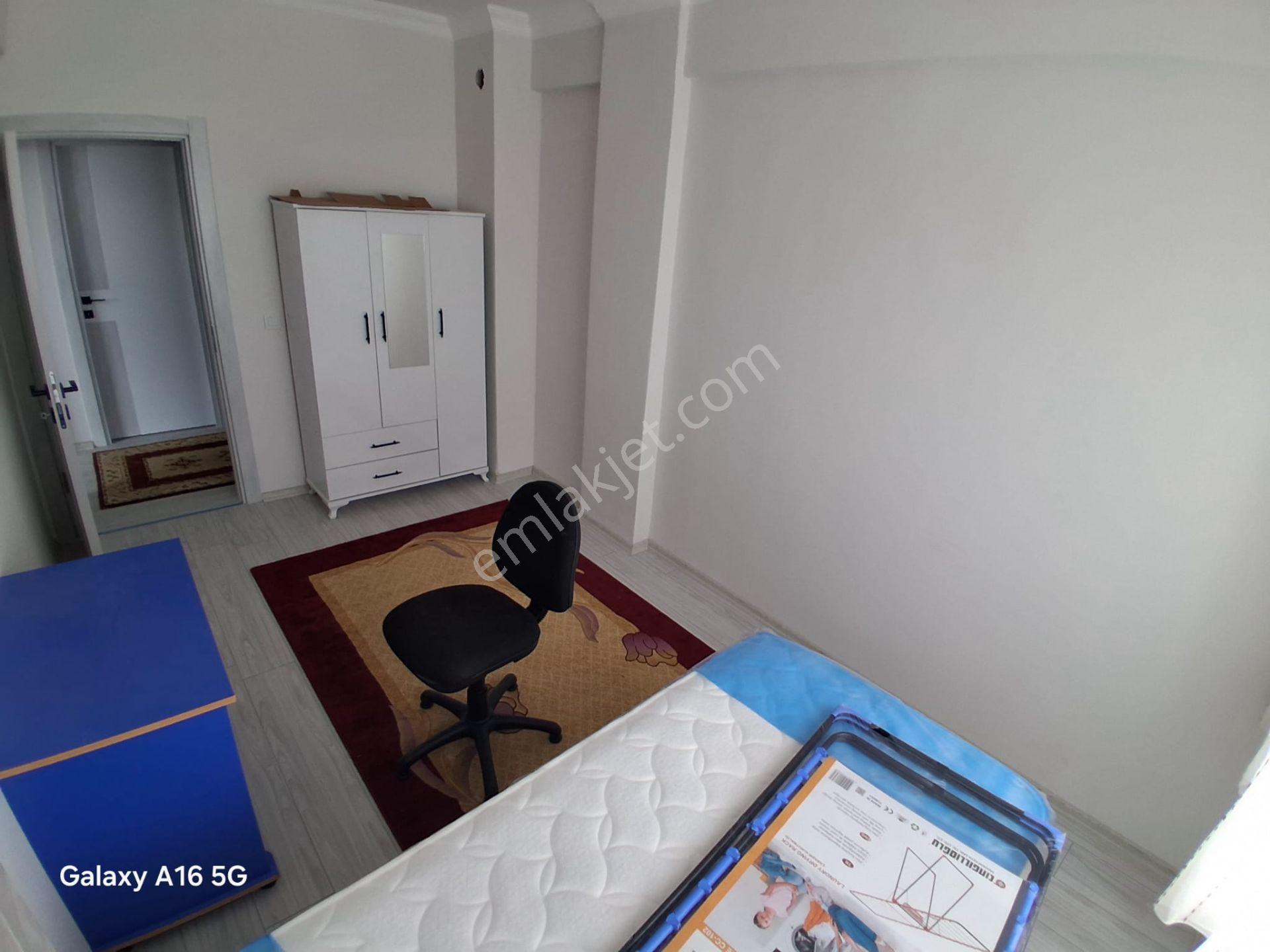 Özer Emlaktan Eşyalı Kiralık Daire - Görsel 6