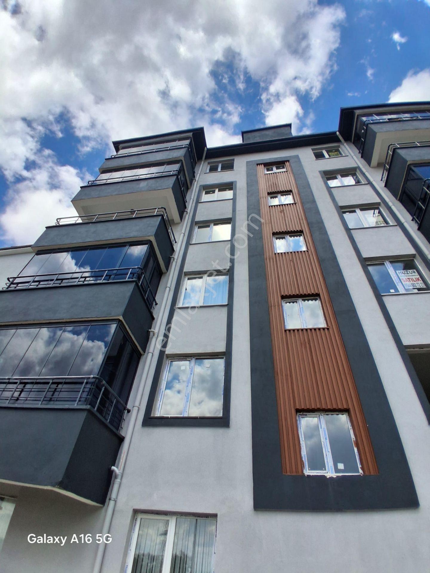 Özer Emlaktan Eşyalı Kiralık Daire - Görsel 22