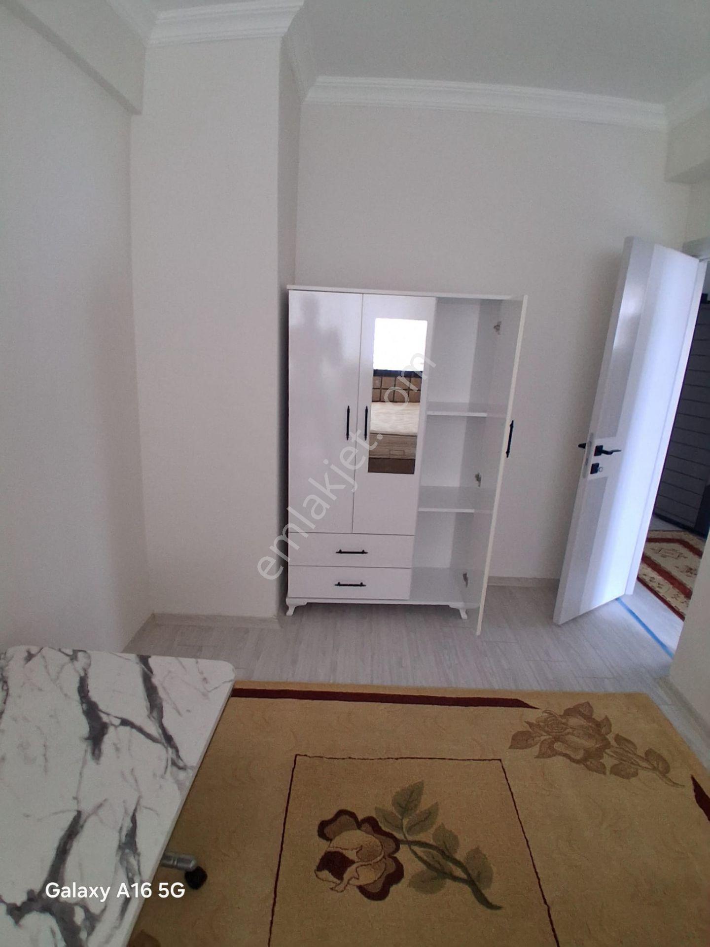 Özer Emlaktan Eşyalı Kiralık Daire - Görsel 15