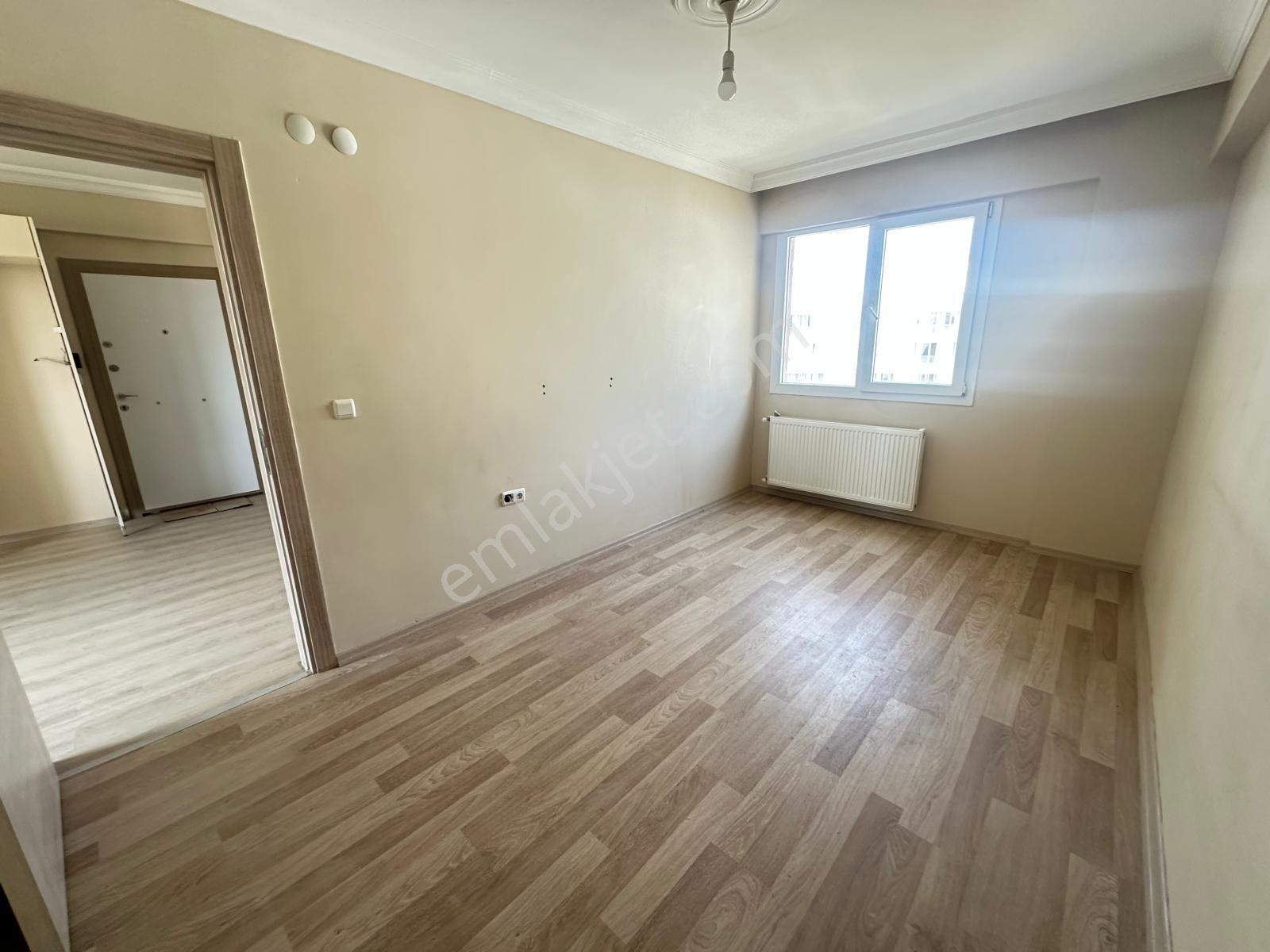 Seyrekte Doğalgazlı 2+1 Kiralık Temiz Daire - Görsel 10