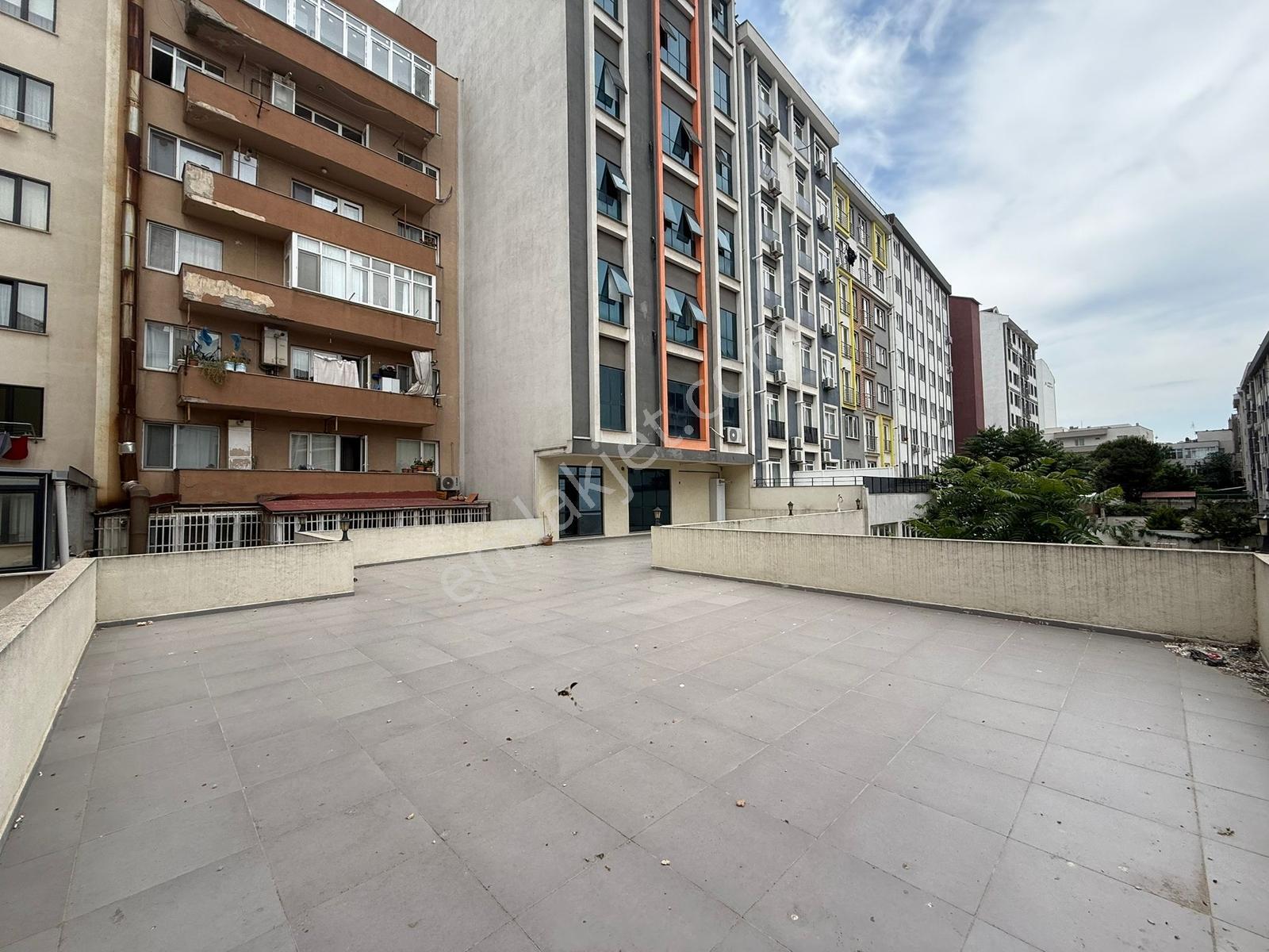 Bandırma Atatürk Caddesi Bandırma Plazada Satılık 90 M2 Ofis - Görsel 6