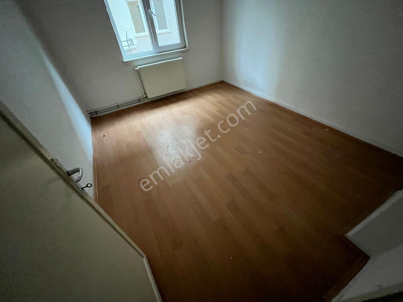Sincan Atatürk Mah'de Merkez'de 3+1 Bekara Uygun 1.ara Kat Kiralık Daire - Görsel 11