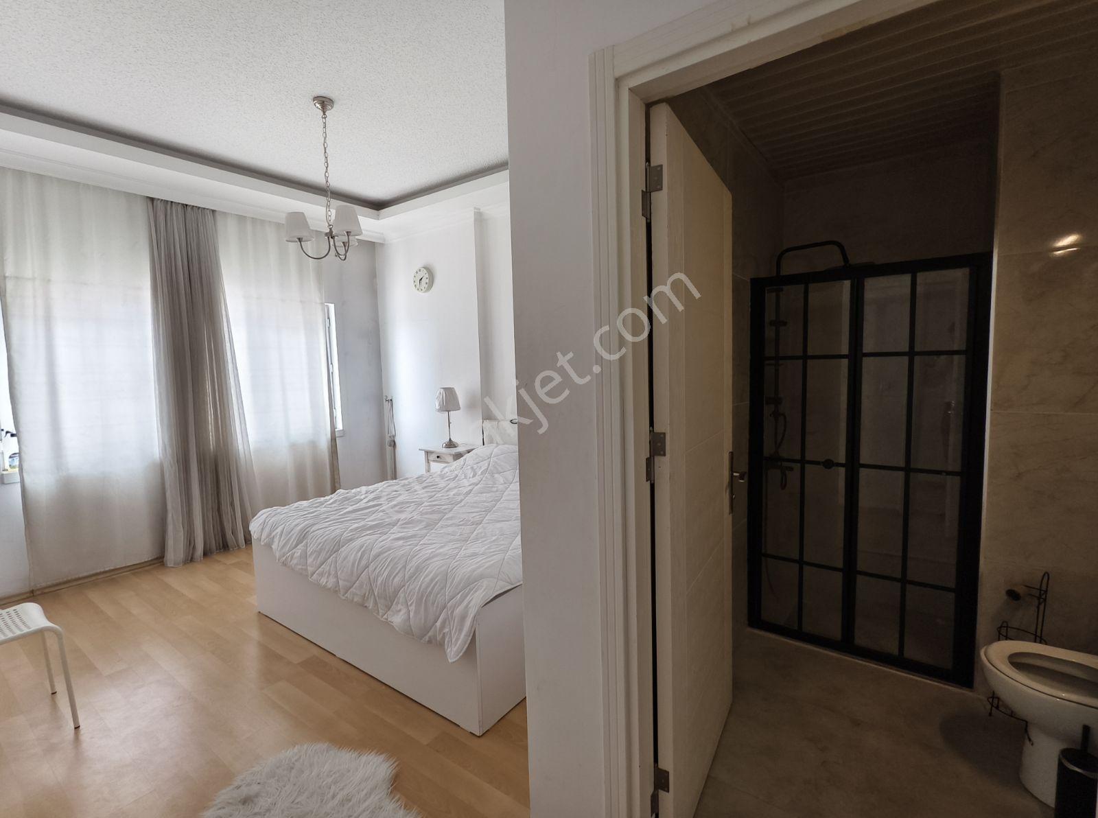 Şehrin Kalbinde, Full Eşyalı 3,5+1 Full Manzaralı 181 Metrekare - Görsel 20