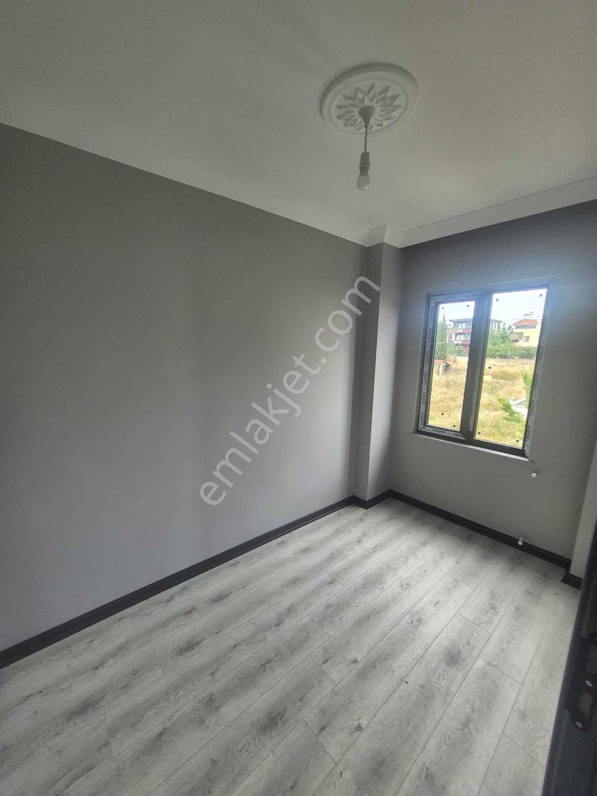 Tekirdağ'da Denize 750 M Araç Takasına Uygun Sıfır Yazlık Villa - Görsel 6