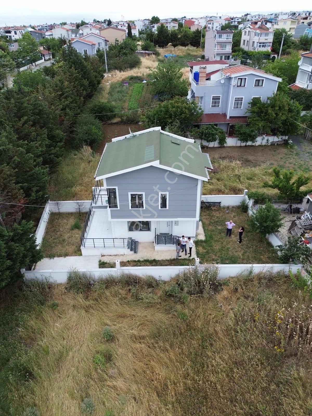 Tekirdağ'da Denize 750 M Araç Takasına Uygun Sıfır Yazlık Villa - Görsel 13