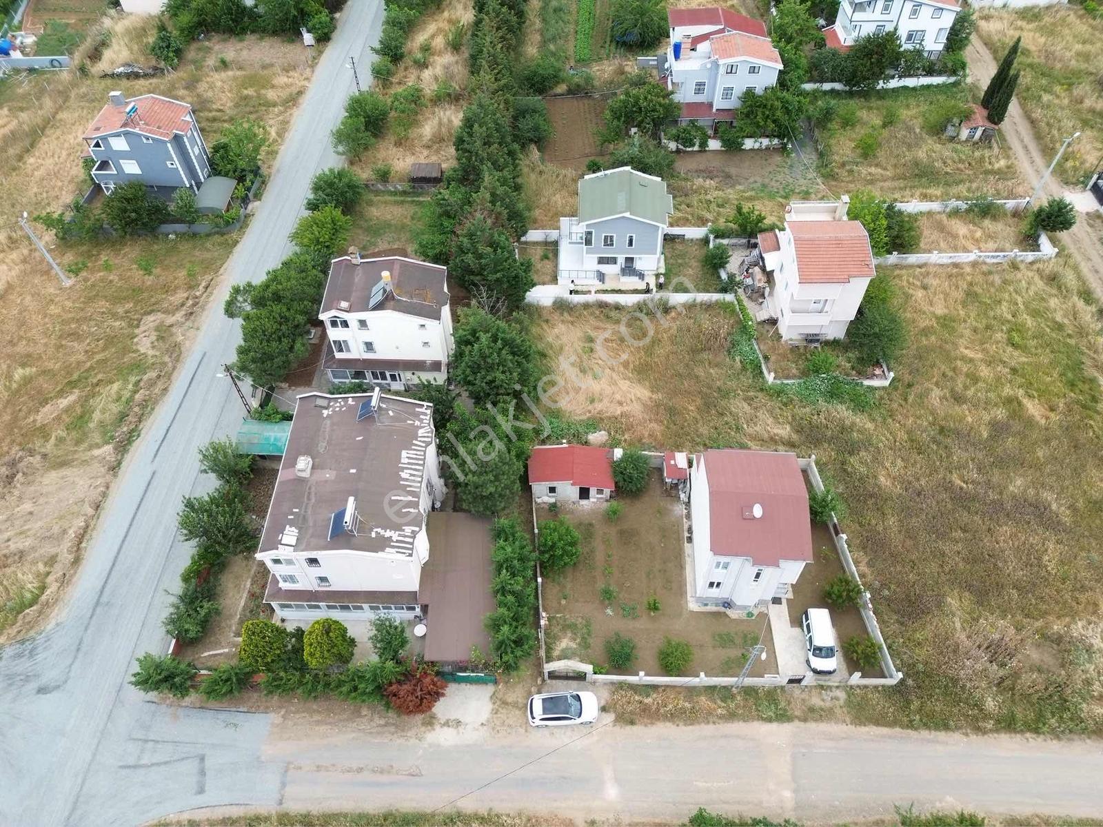 Tekirdağ'da Denize 750 M Araç Takasına Uygun Sıfır Yazlık Villa - Görsel 14