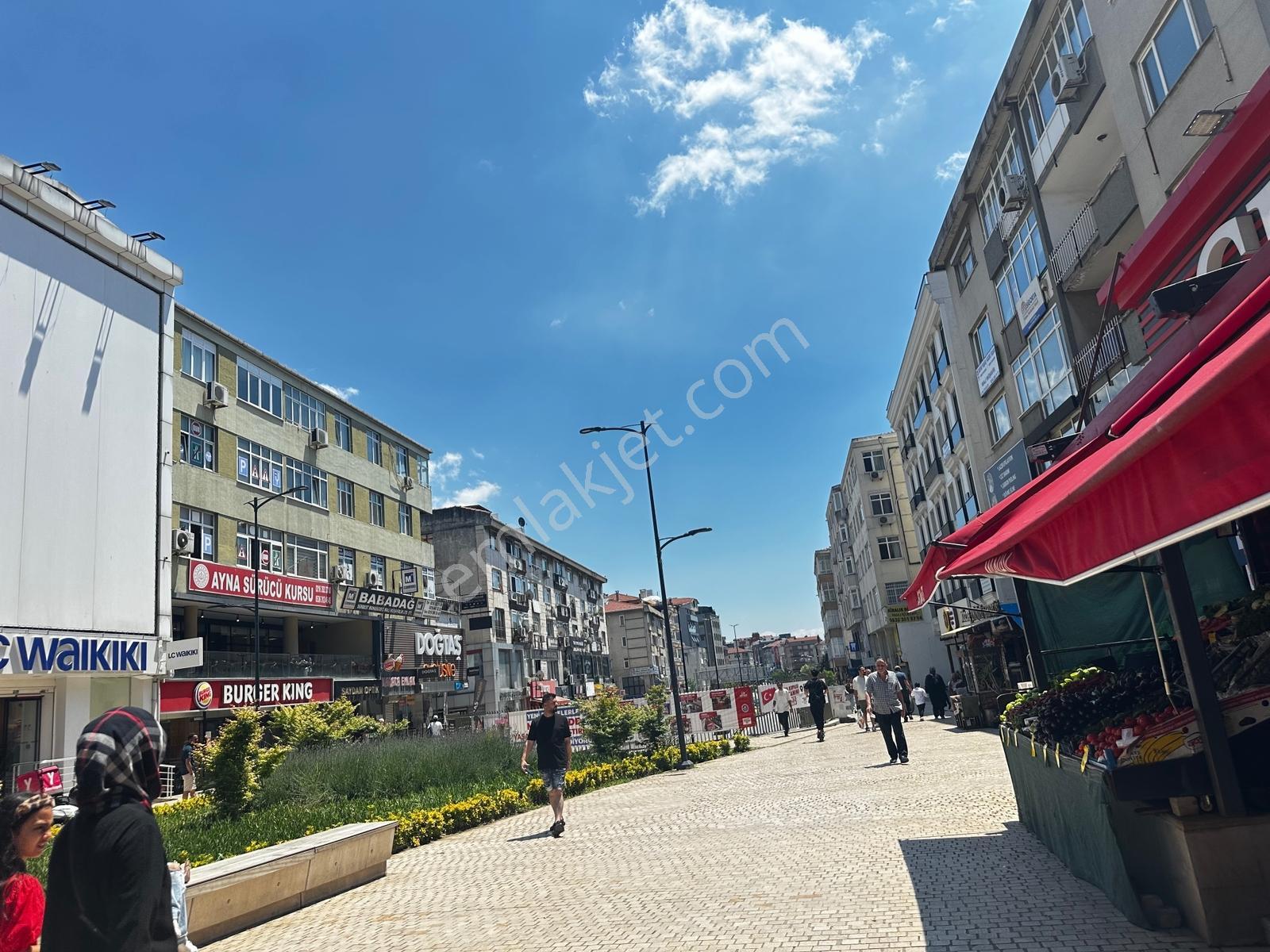Maltepe Bağdat Caddesinde Satılık Kurumsal Kiracılı 560 Mdükkan - Görsel 4