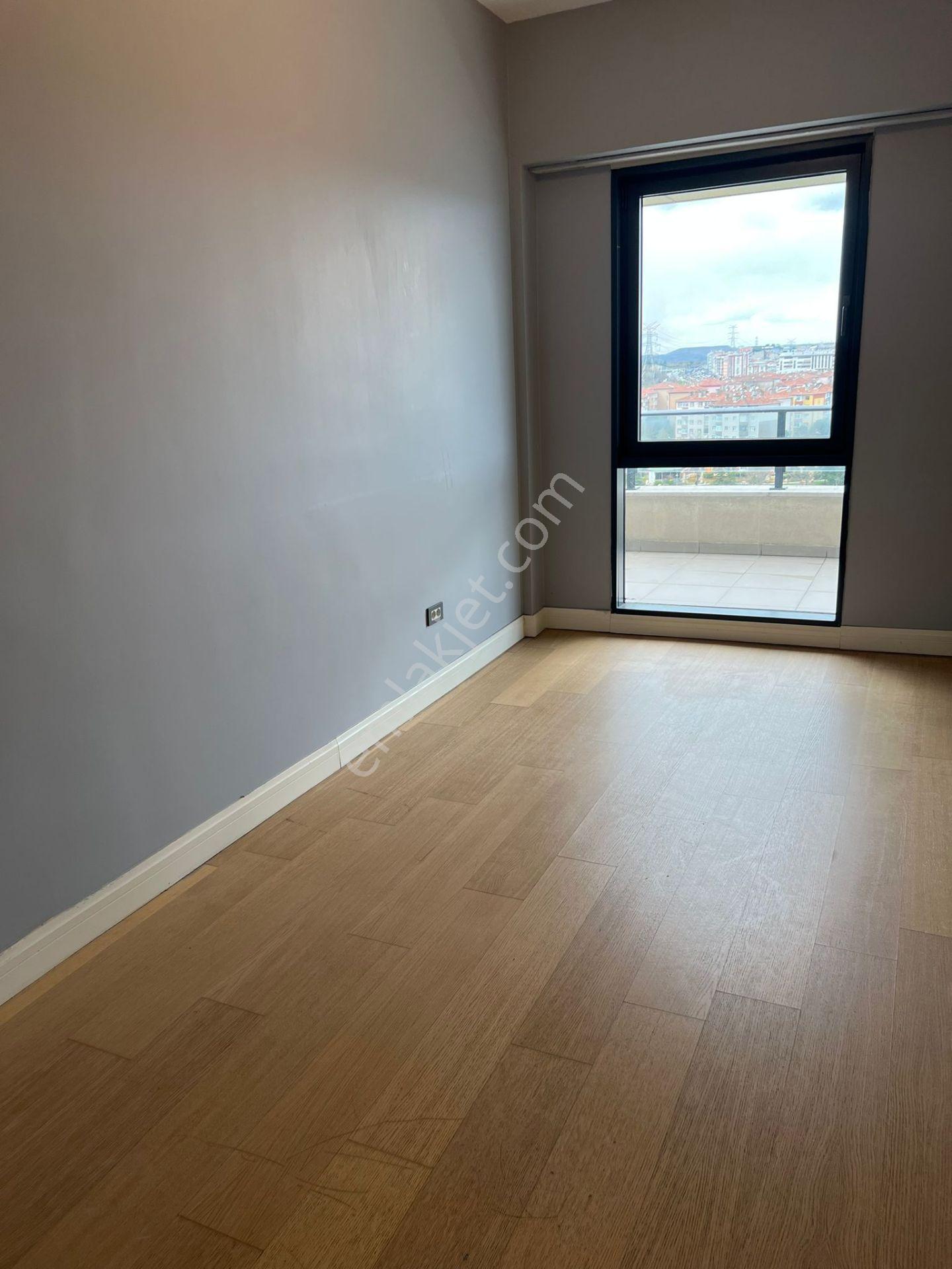 Kiptaş Venezia Mega Kiralık Boş Teraslı 2+1 Hemen Sunum Daire - Görsel 7