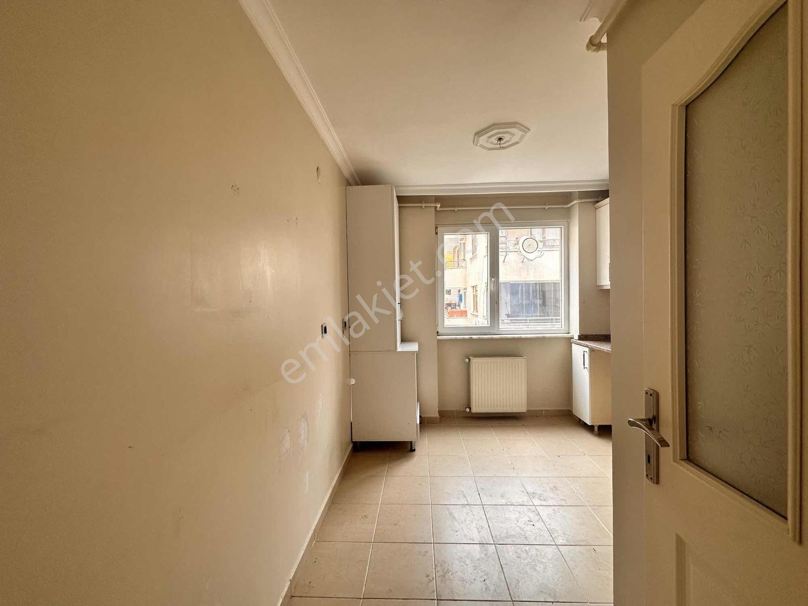 İstiklal Mah. Kiralık 2+1 Ara Kat Daire 42.000 Tl - Görsel 13
