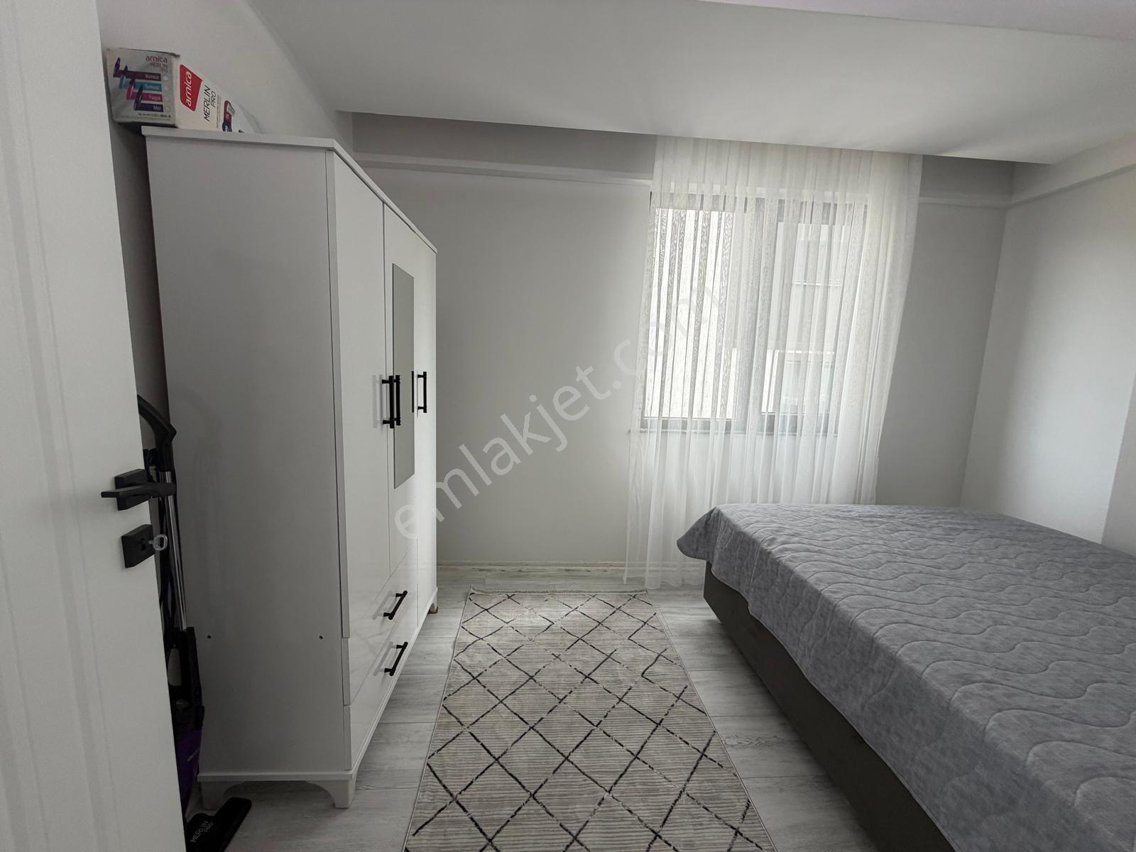 Truva/şerif'ten Körfezde Kiralık Sıfır Eşyalı 1+1 Daire - Görsel 14