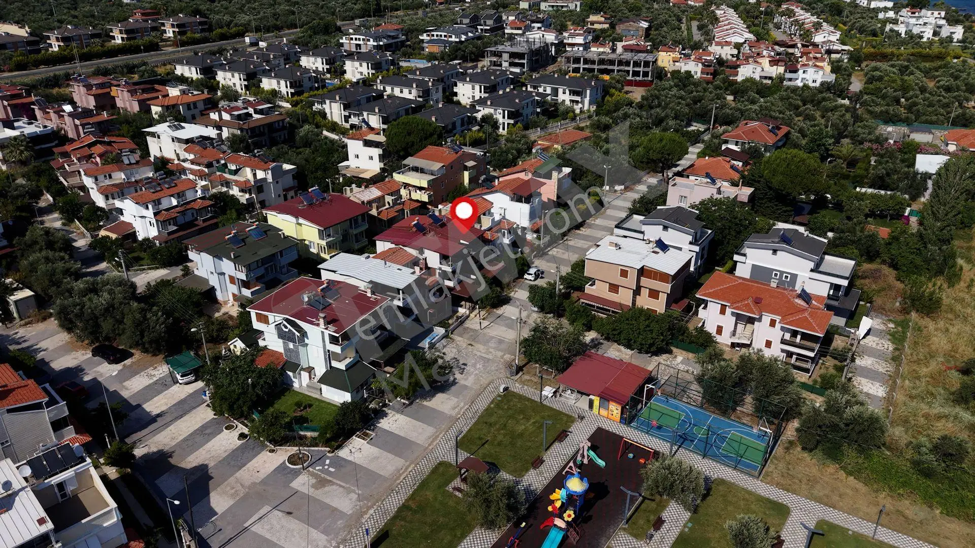 Edremit Narlı'da Deniz Manzaralı 3+1 Tirplex Villa - Görsel 2
