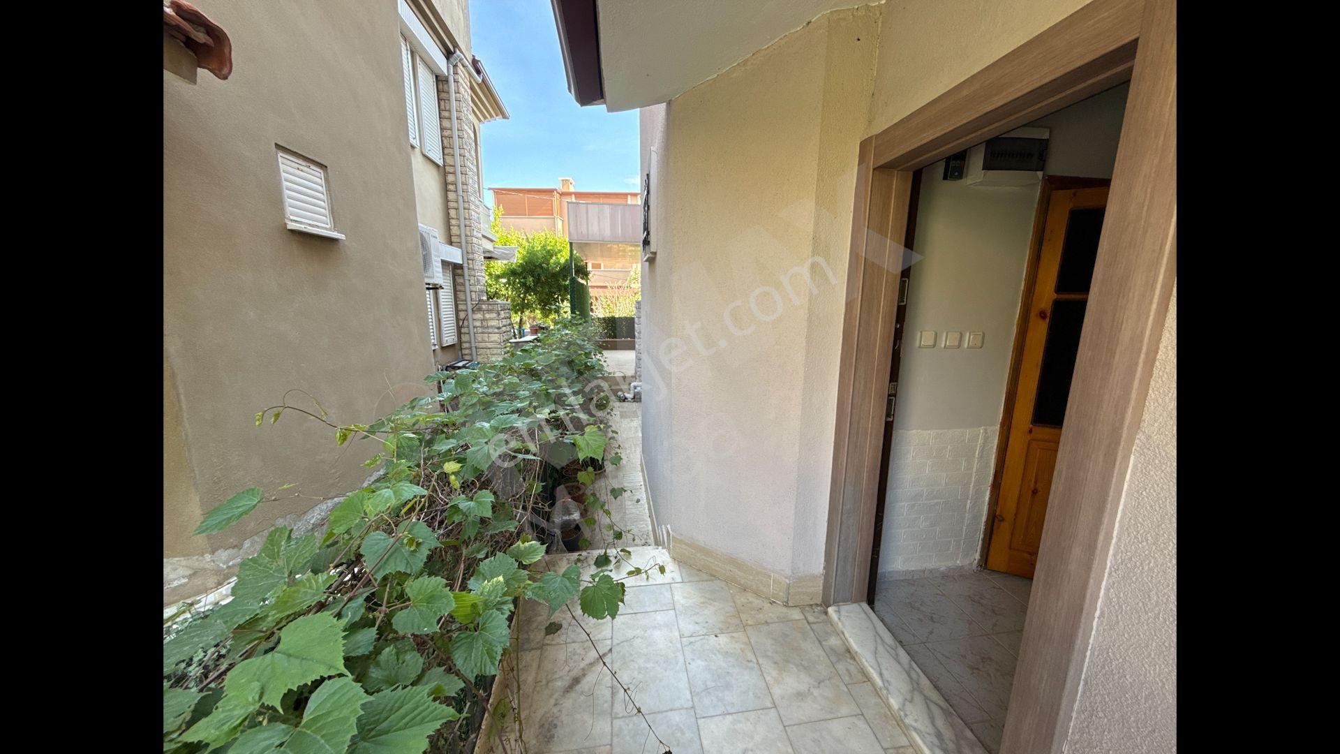 Edremit Narlı'da Deniz Manzaralı 3+1 Tirplex Villa - Görsel 8