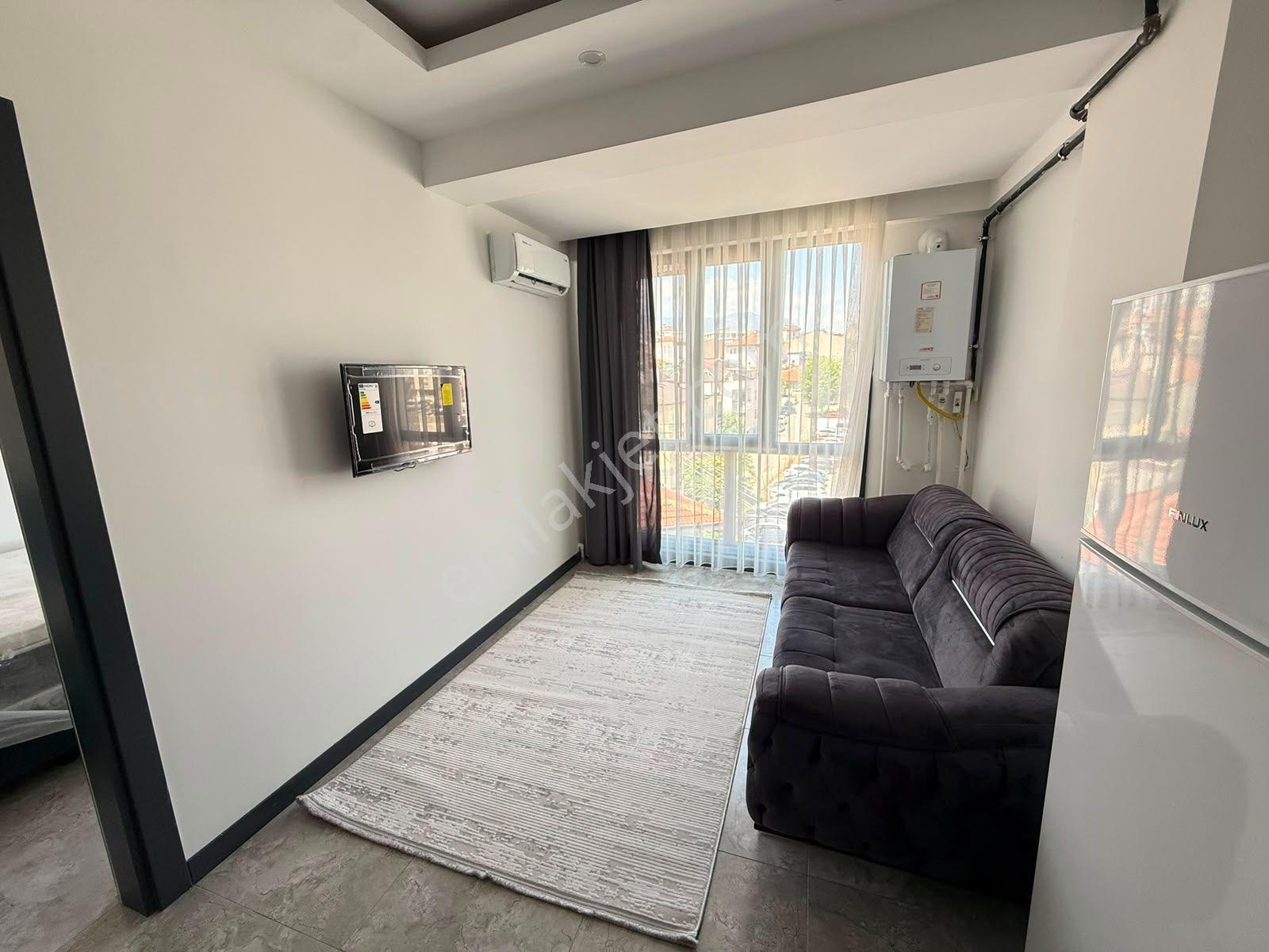 Saltak Caddesi Sıfır Eşyalı Kiralık 1+1 Apart - Görsel 2