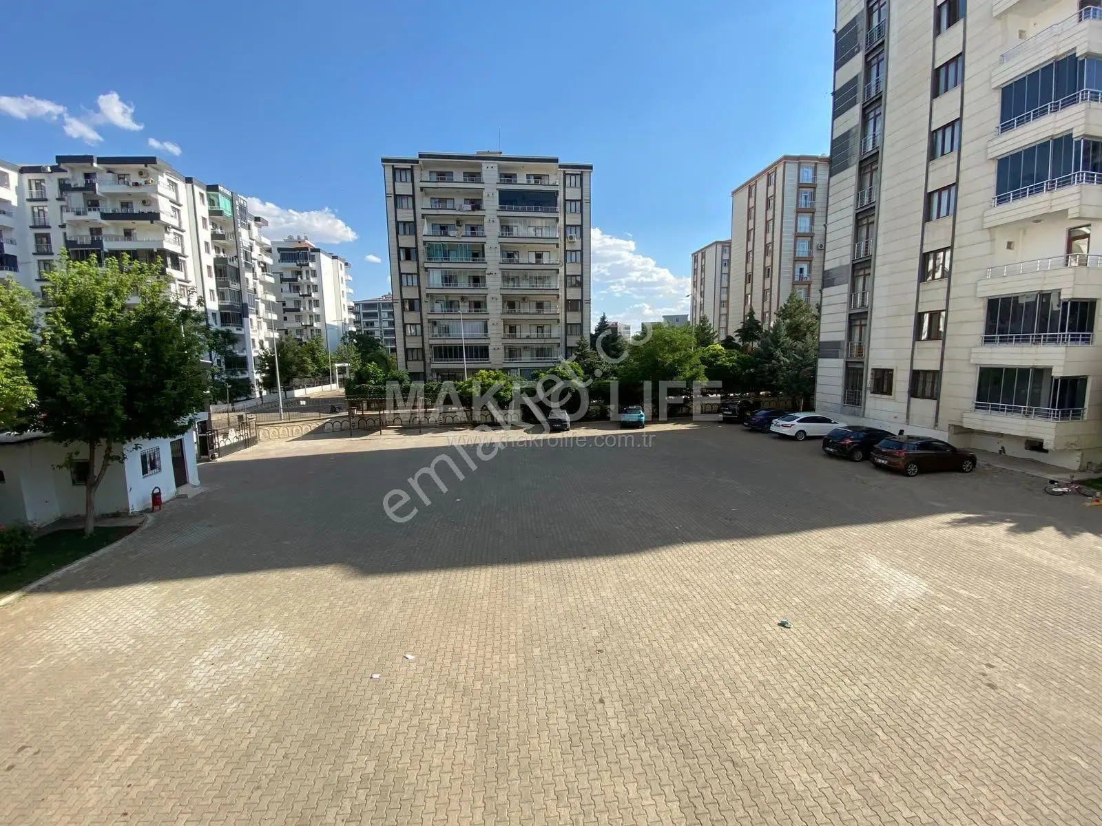Bağcılar Öğretmenim Evi Civarında Temiz 3+1 Satılık Daire - Görsel 3