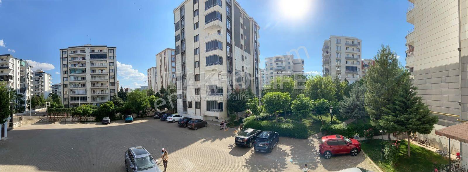 Bağcılar Öğretmenim Evi Civarında Temiz 3+1 Satılık Daire - Görsel 2