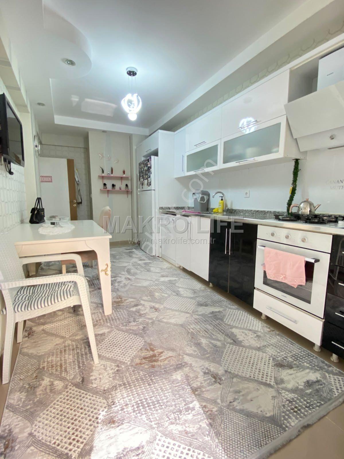 Bağcılar Öğretmenim Evi Civarında Temiz 3+1 Satılık Daire - Görsel 6