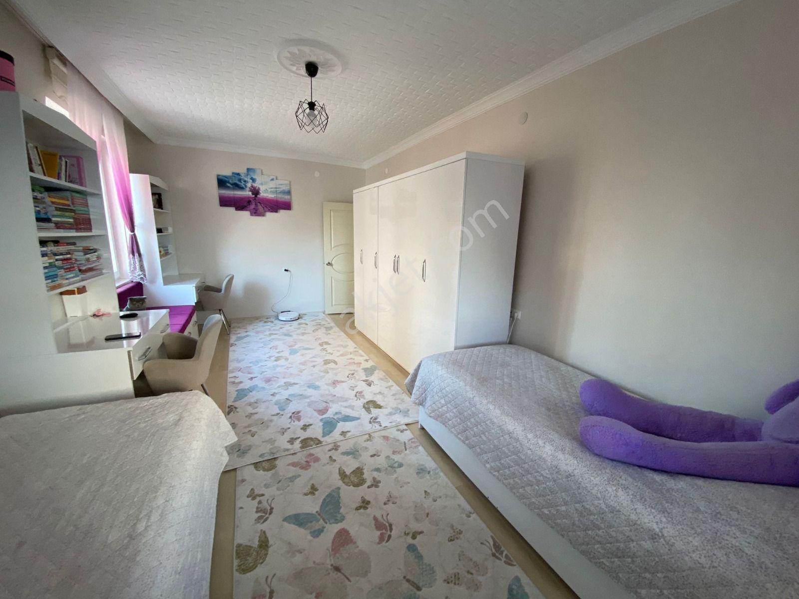 3+1 Cephesi Açık İçi Yapılı Daire İsteyenlere --- Burcu Emlak - Görsel 18