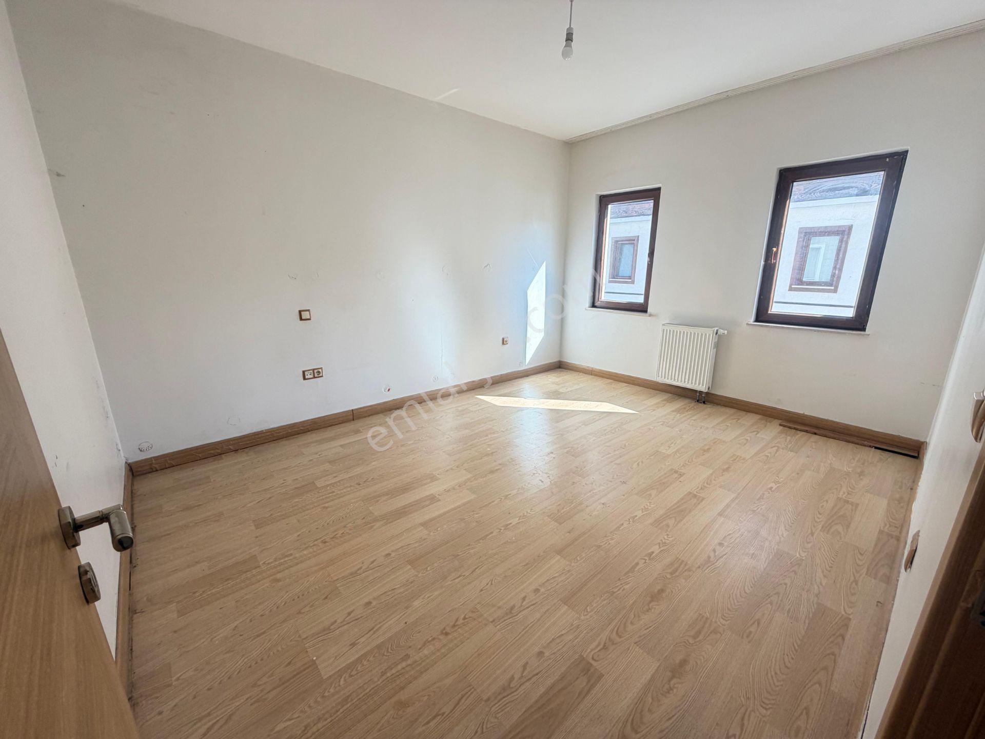 Elite Gd & Gümüşova Tokide Ara Kat 2+1 Mükemmel Manzaralı Daire - Görsel 14