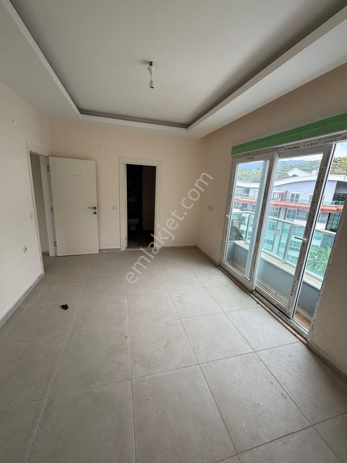 Alanya Kargıcak Secret Paradıse Sitesinde Kiralık Deniz Manzaralı 4+1 Ayrı Mutfak Dubleks Daire - Görsel 12
