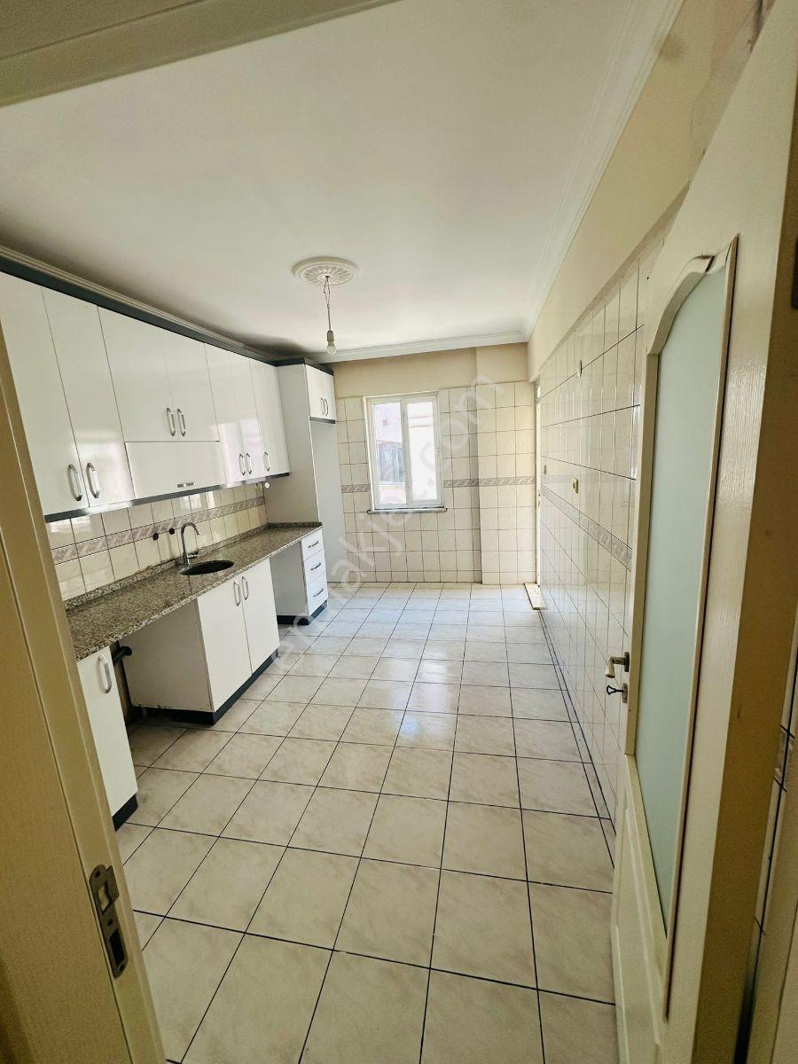 Dalaman Cengiz Topel Caddesinde Kiralık 3+1 Bakımlı Daire - Görsel 11