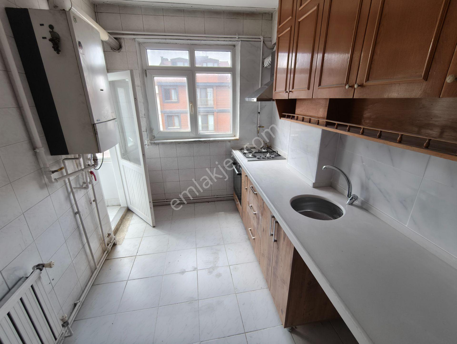 Balcıoğlundan Kartaltepe Mahallesinde Kiralık 100 M2 2+1 Daire - Görsel 17