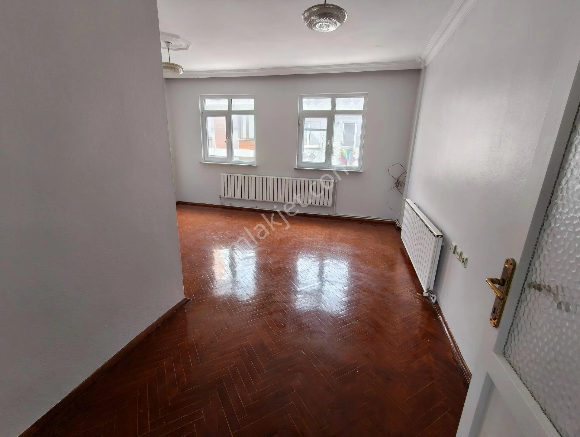 Balcıoğlundan Kartaltepe Mahallesinde Kiralık 100 M2 2+1 Daire