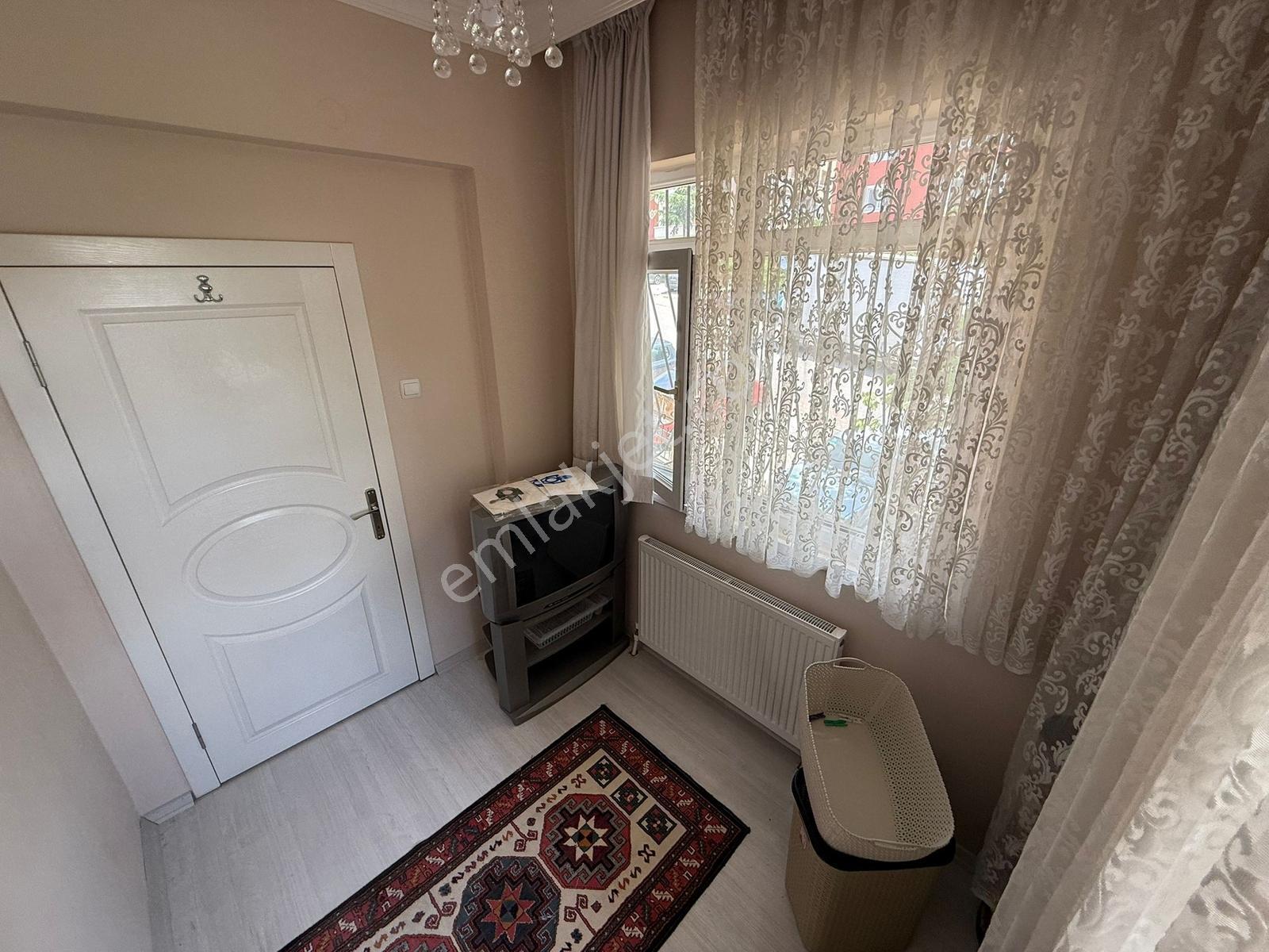 Gata Hastanesine Yürüme Mesafesinde Katta Eşyalı Kiralık - Görsel 18
