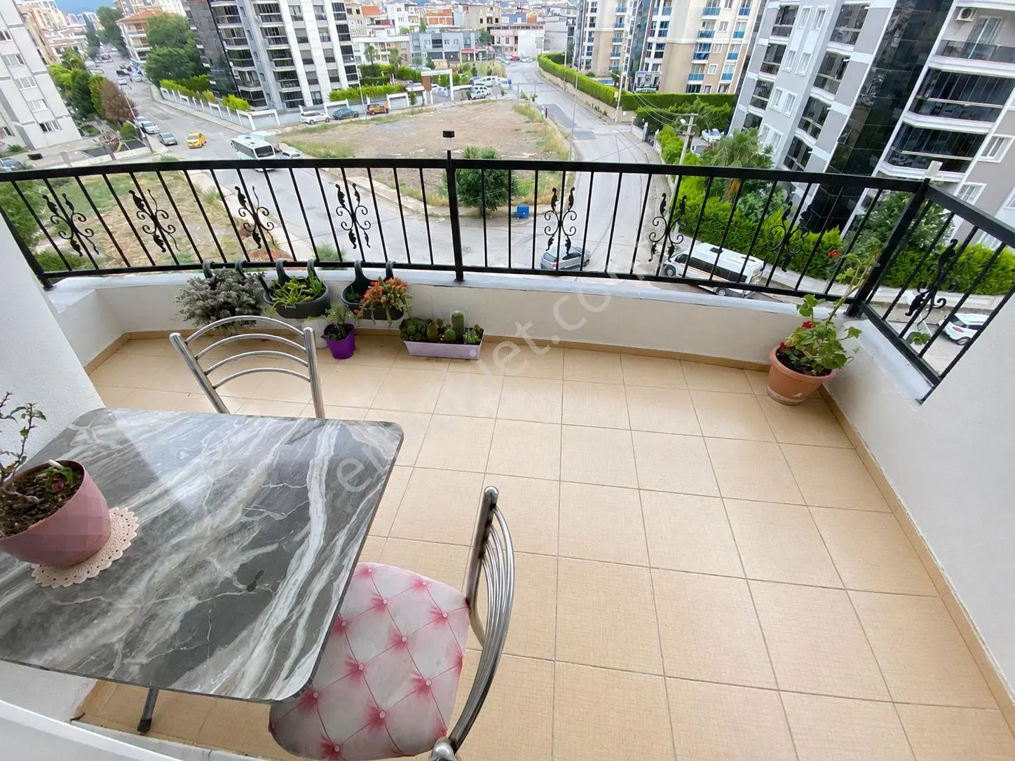 Buca Yenigün Mah Kolej Yakını Site İçi Manzaralı 3+1 Köşe - Görsel 3