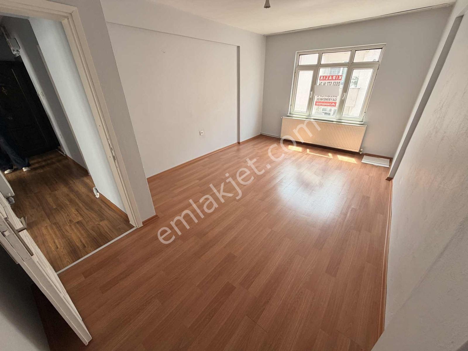 Dream Life'dan Reşadiye'de Kiralık 2+1 Temiz Ve Uygun Daire - Görsel 7